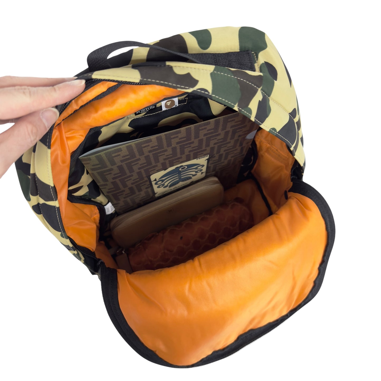 PORTER 聯乘 A BATHING APE 背包