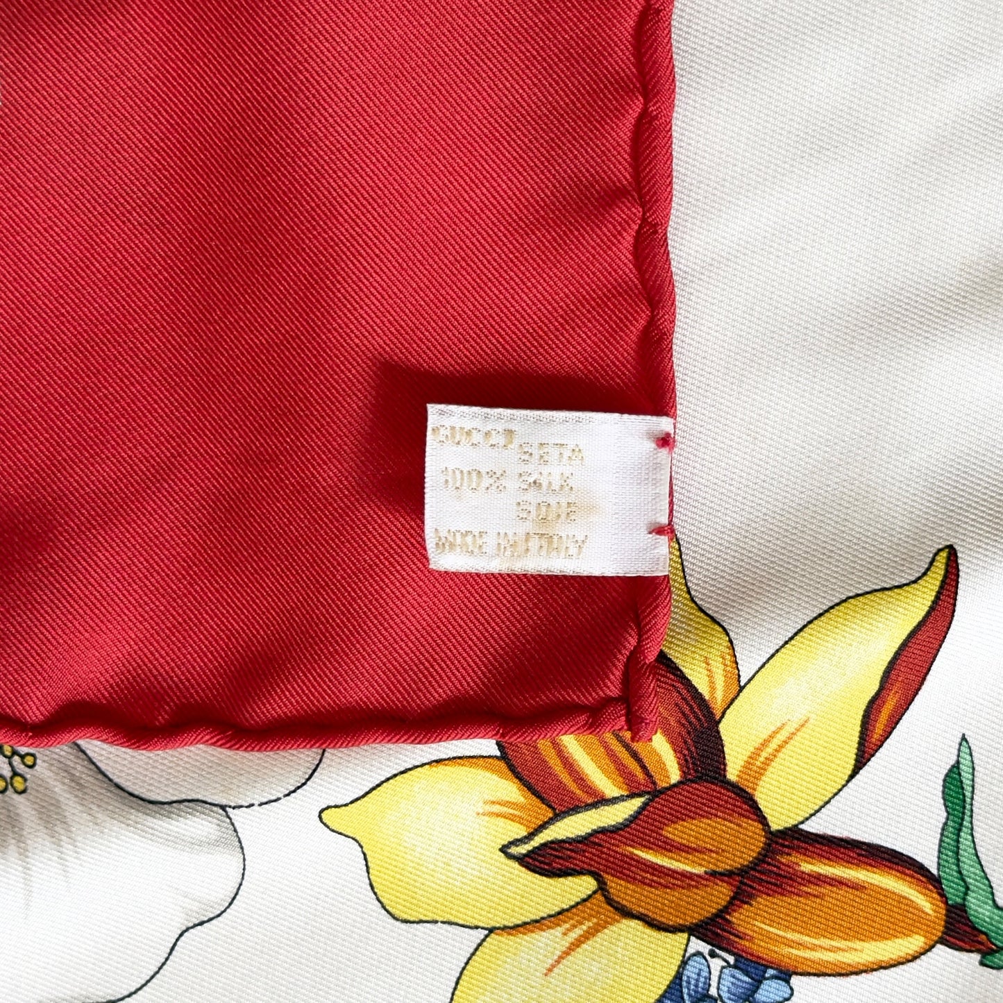 GUCCI Flora 絲巾