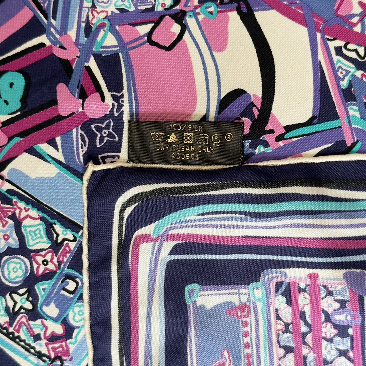 LOUIS VUITTON 老花 絲巾