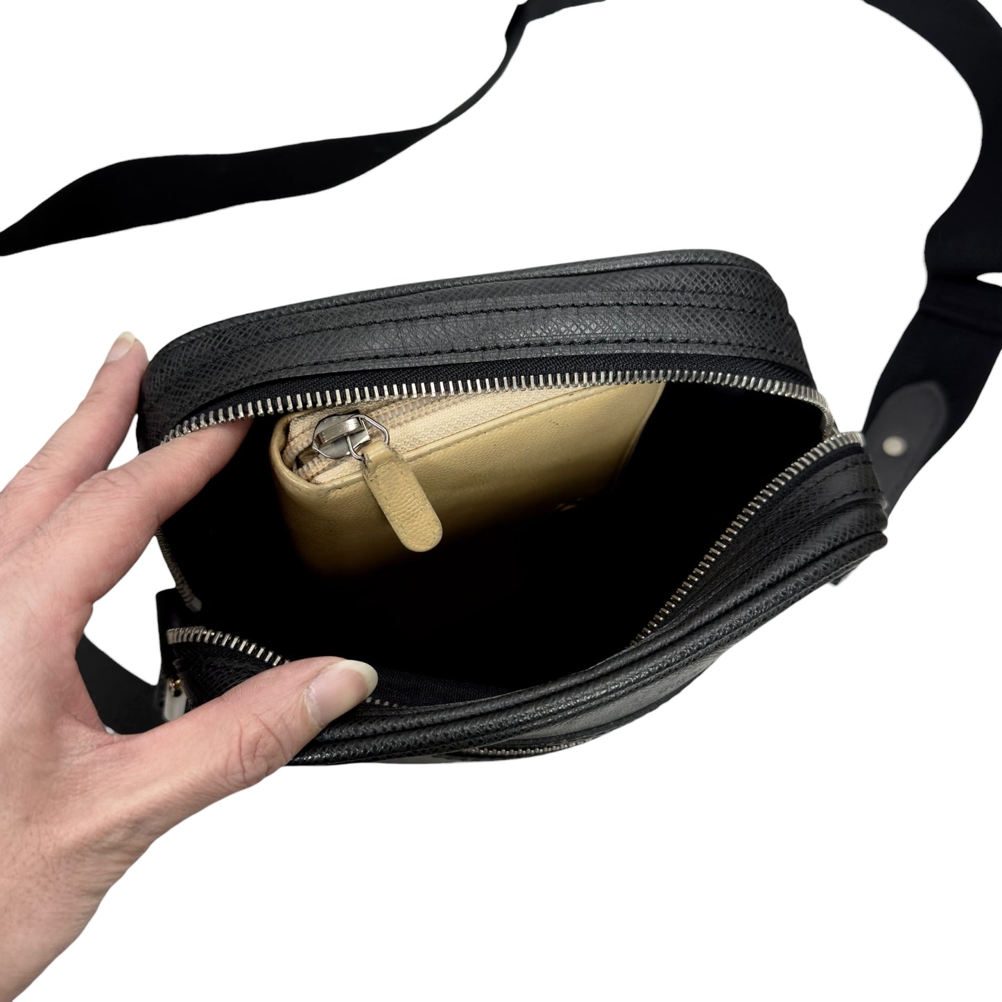 LOUIS VUITTON Danube 斜揹袋