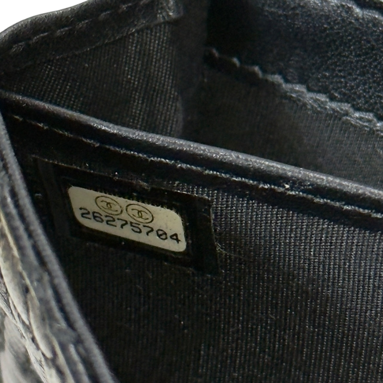 CHANEL *自加鏈>送無品牌扣+無品牌鏈帶* 長銀包 WOC