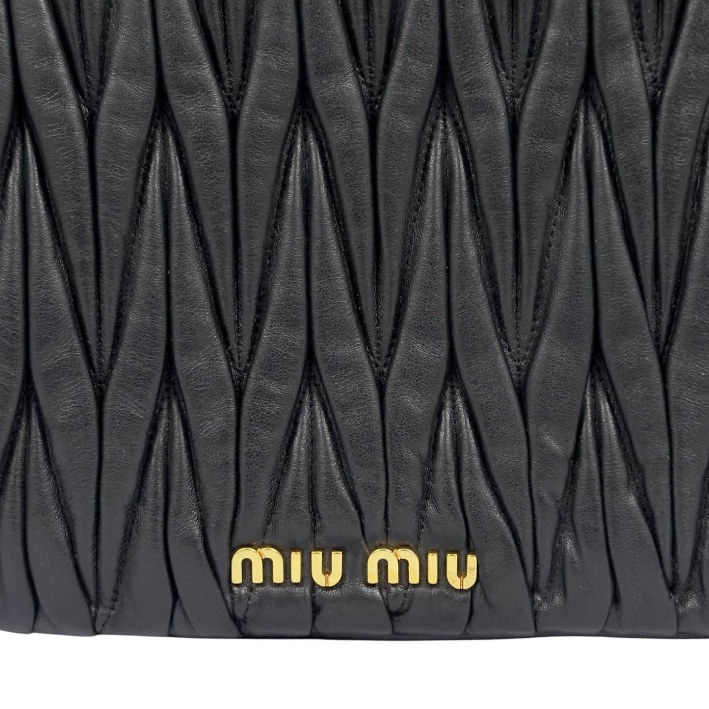 MIU MIU *自加鏈＞送無品牌扣＋無品牌鏈帶* Matelassé 皺摺 肩背包