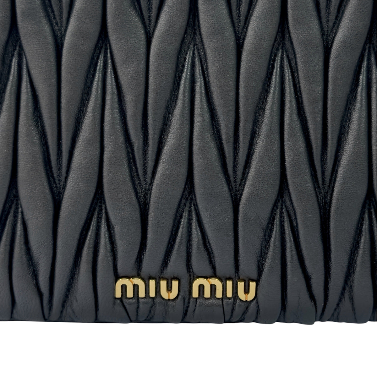 MIU MIU *自加鏈＞送無品牌扣＋無品牌鏈帶* Matelassé 皺摺 肩背包