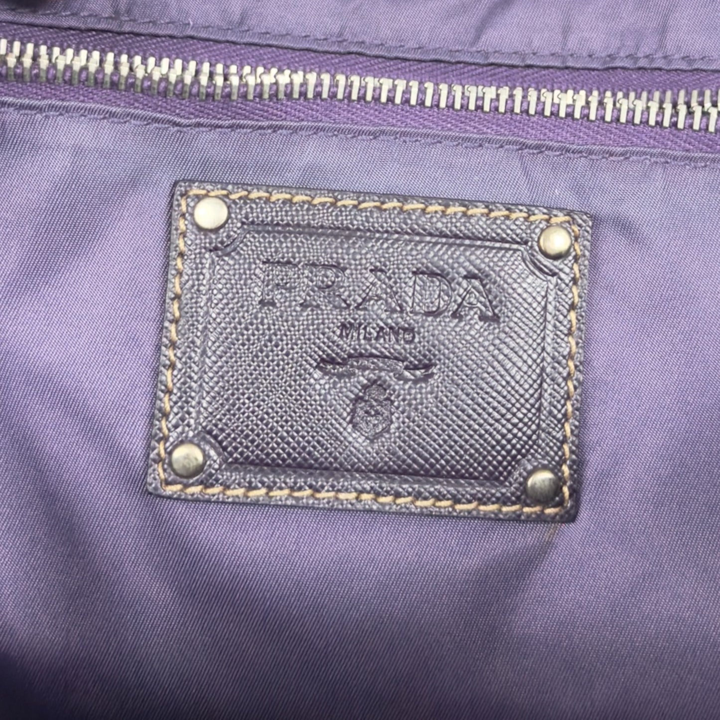 PRADA 三角標 肩背包