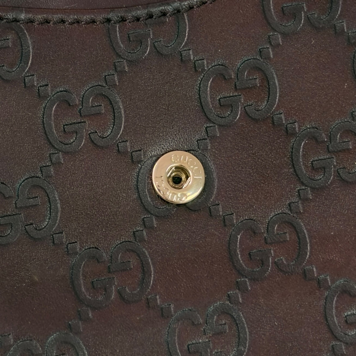 GUCCI GG壓紋 短銀包