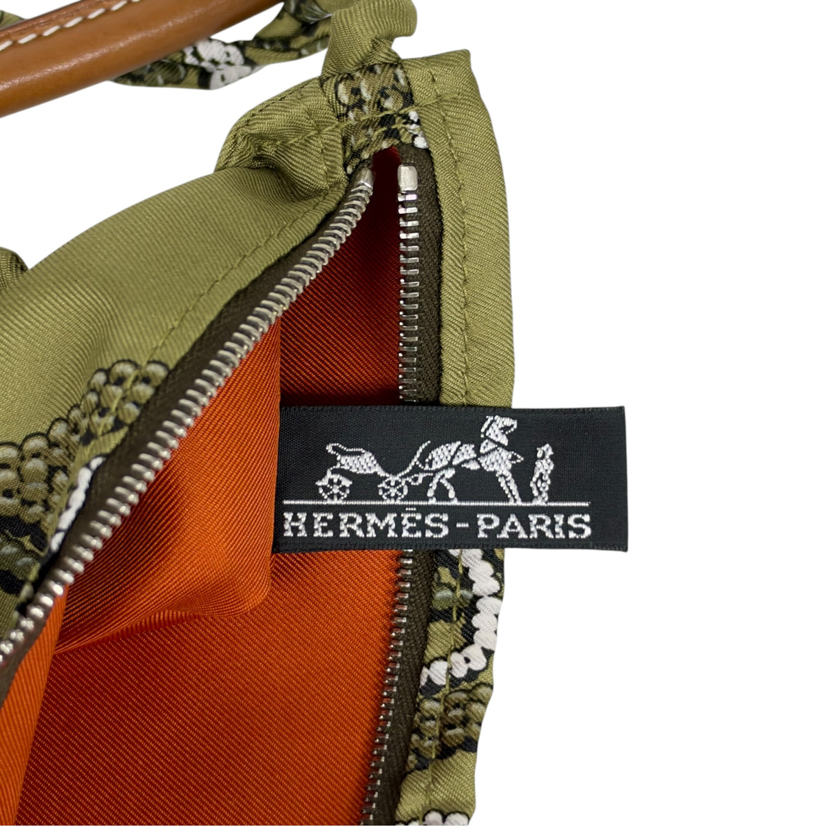 HERMES Silk City 斜揹袋 框N刻