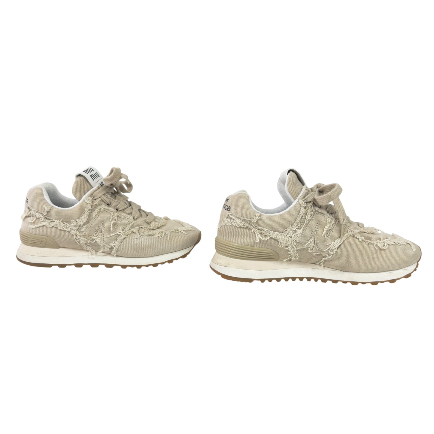 MIU MIU 聯乘 New Balance 574 運動鞋
