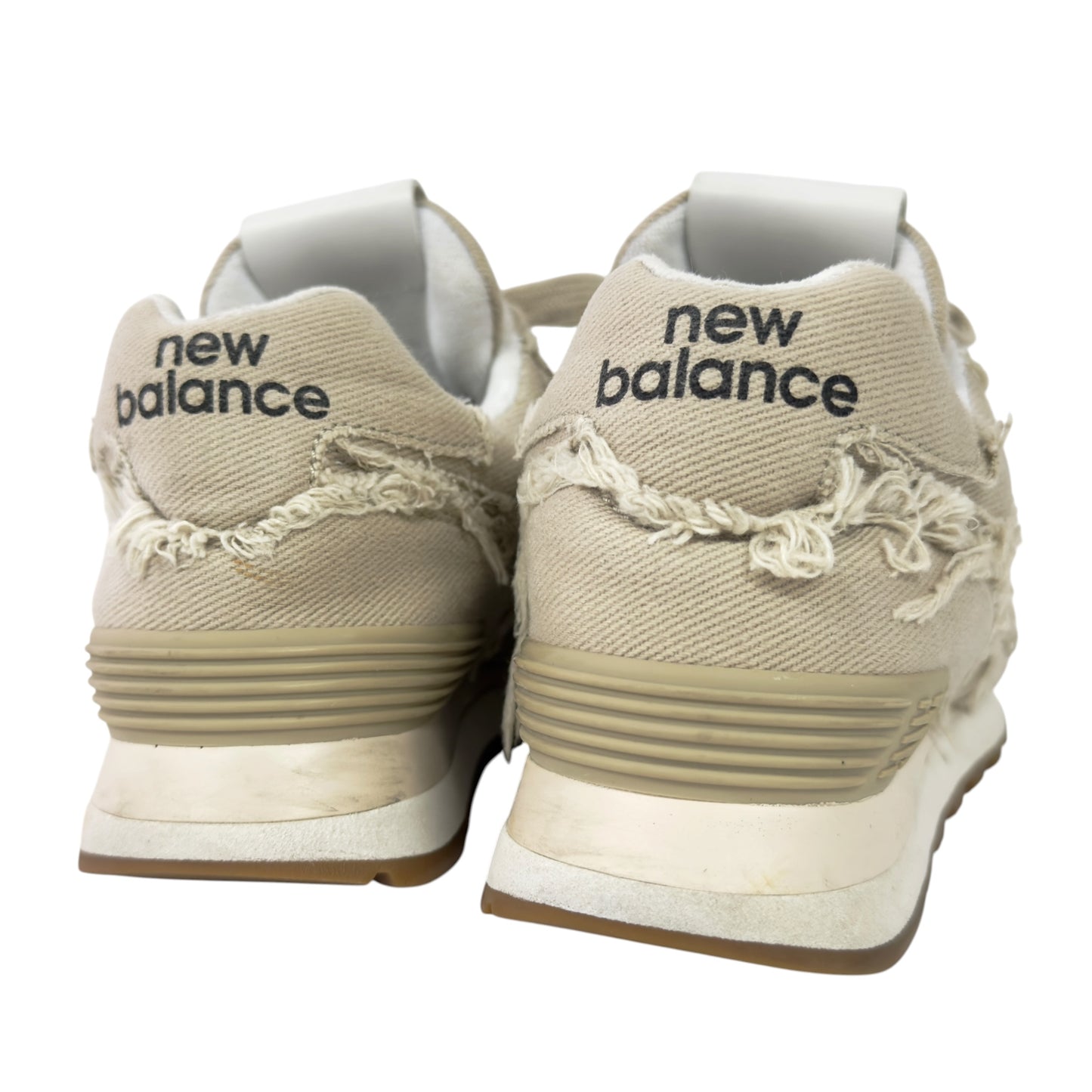 MIU MIU 聯乘 New Balance 574 運動鞋
