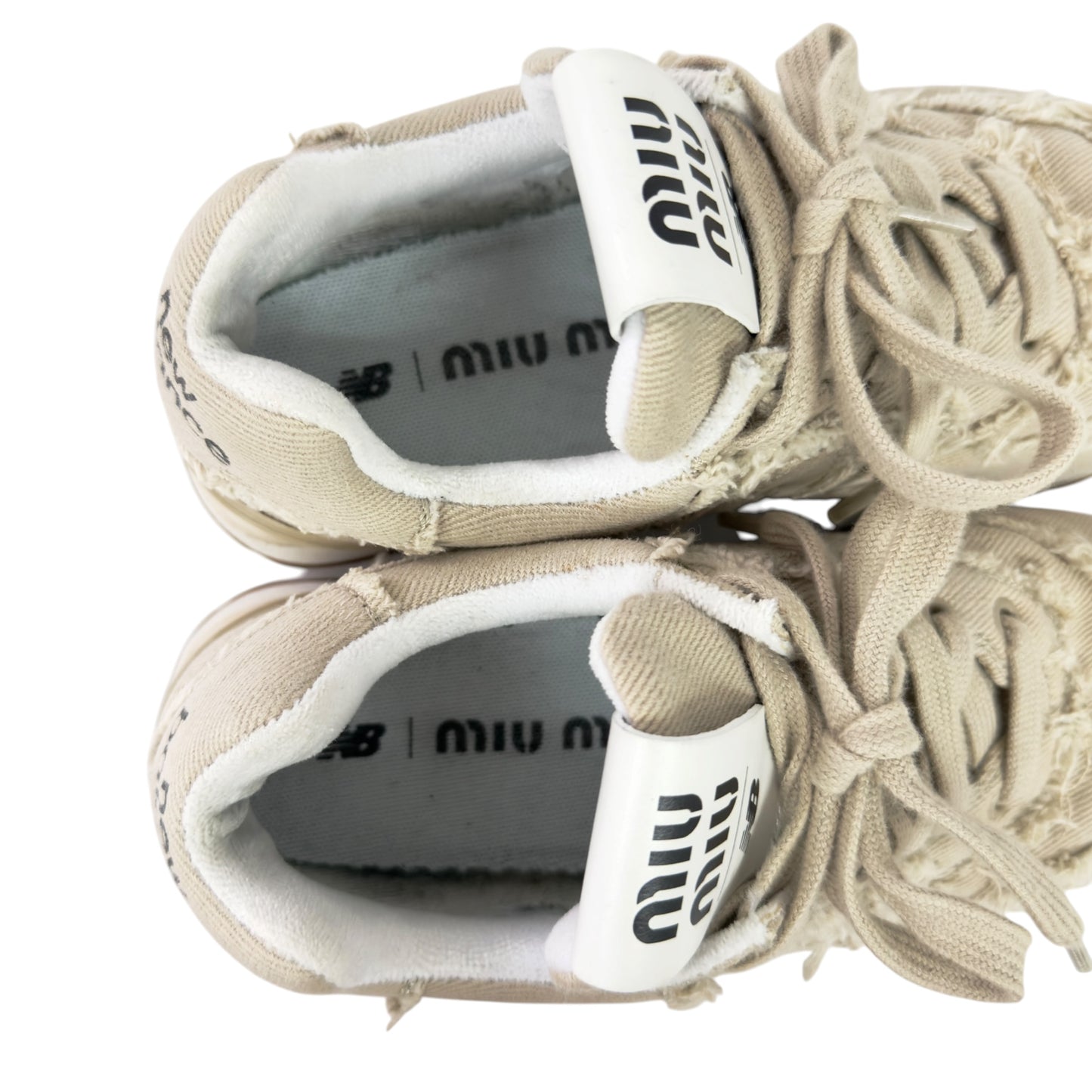 MIU MIU 聯乘 New Balance 574 運動鞋
