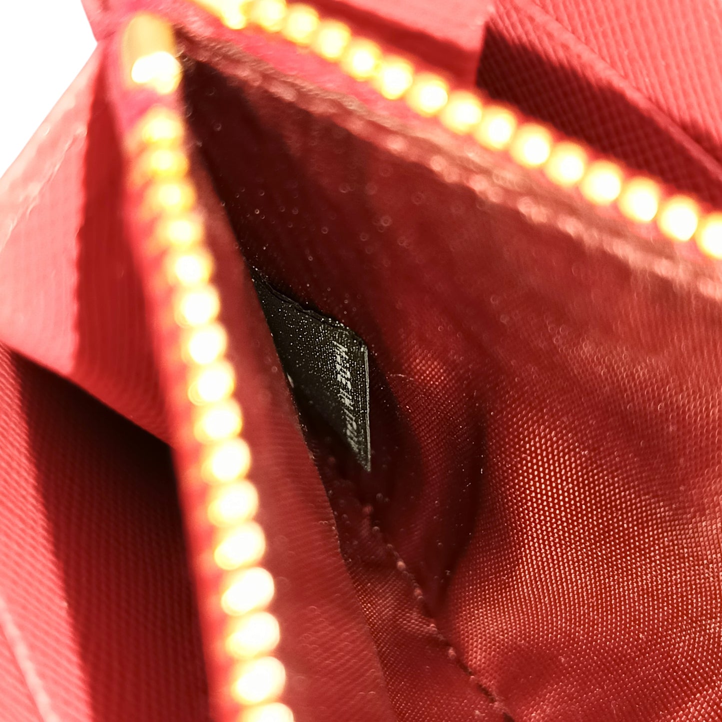 PRADA 三角標 長銀包