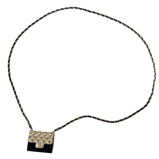 CHANEL 迷你翻蓋包 皮穿鏈 斜揹飾品