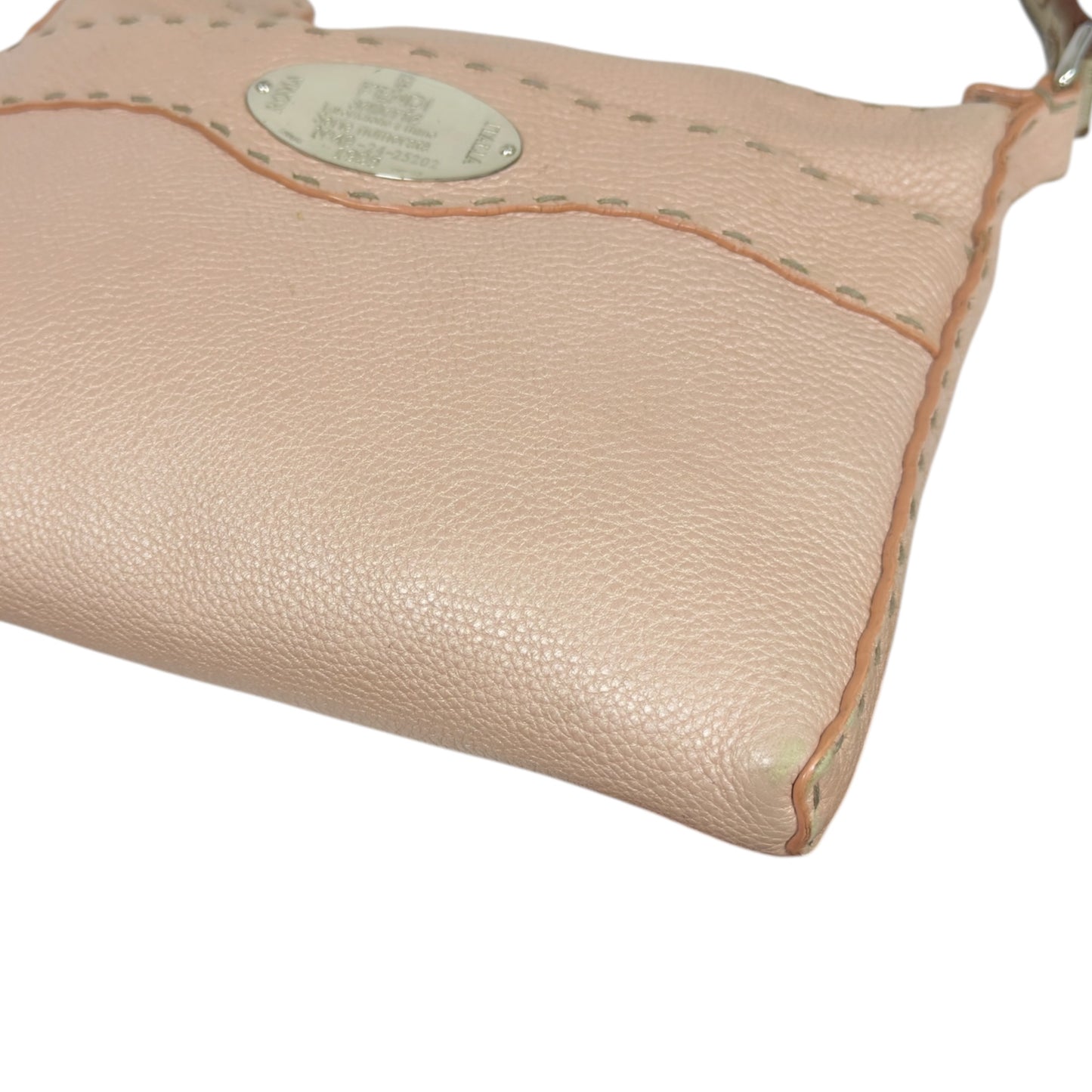 FENDI Selleria 斜揹袋