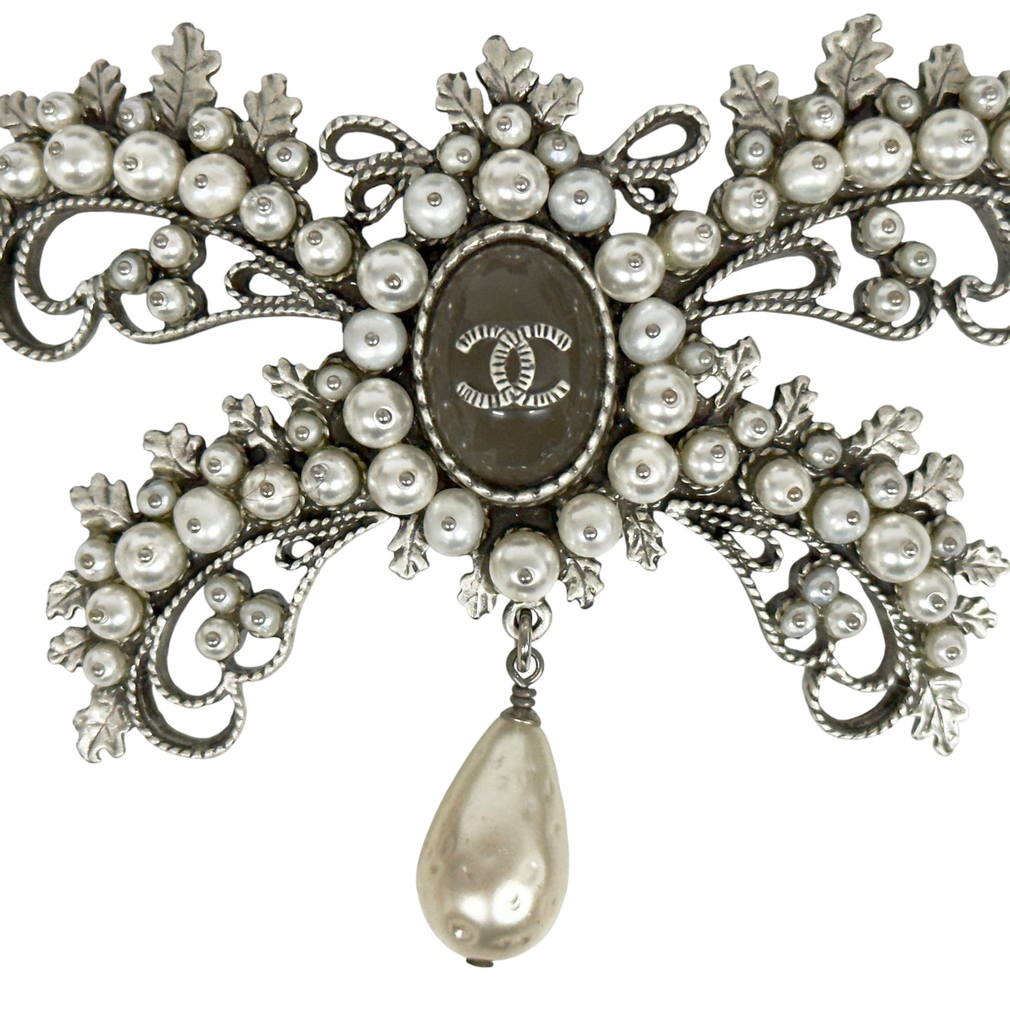 CHANEL CC 珠珠 胸針