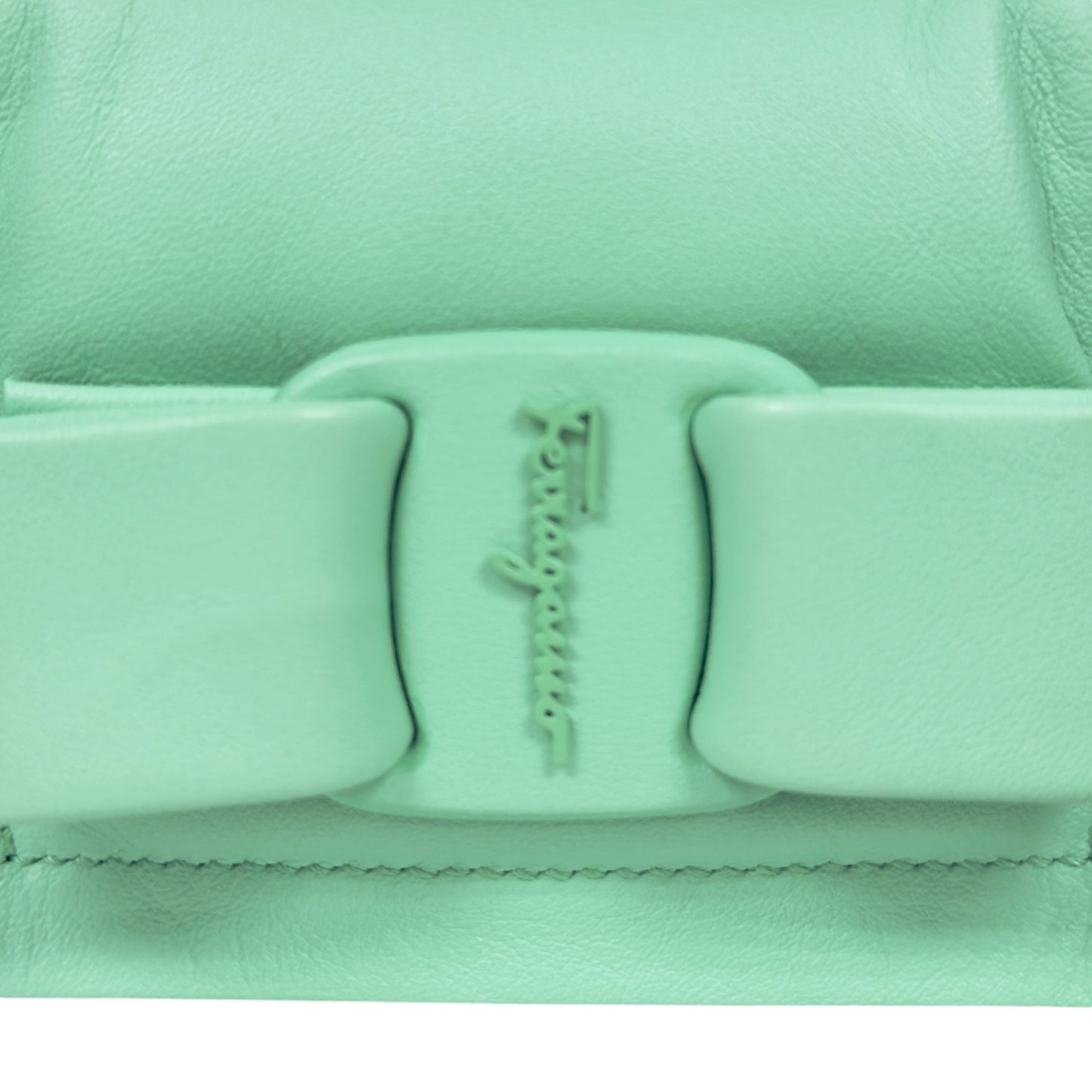 SALVATORE FERRAGAMO 蝴蝶結 卡包