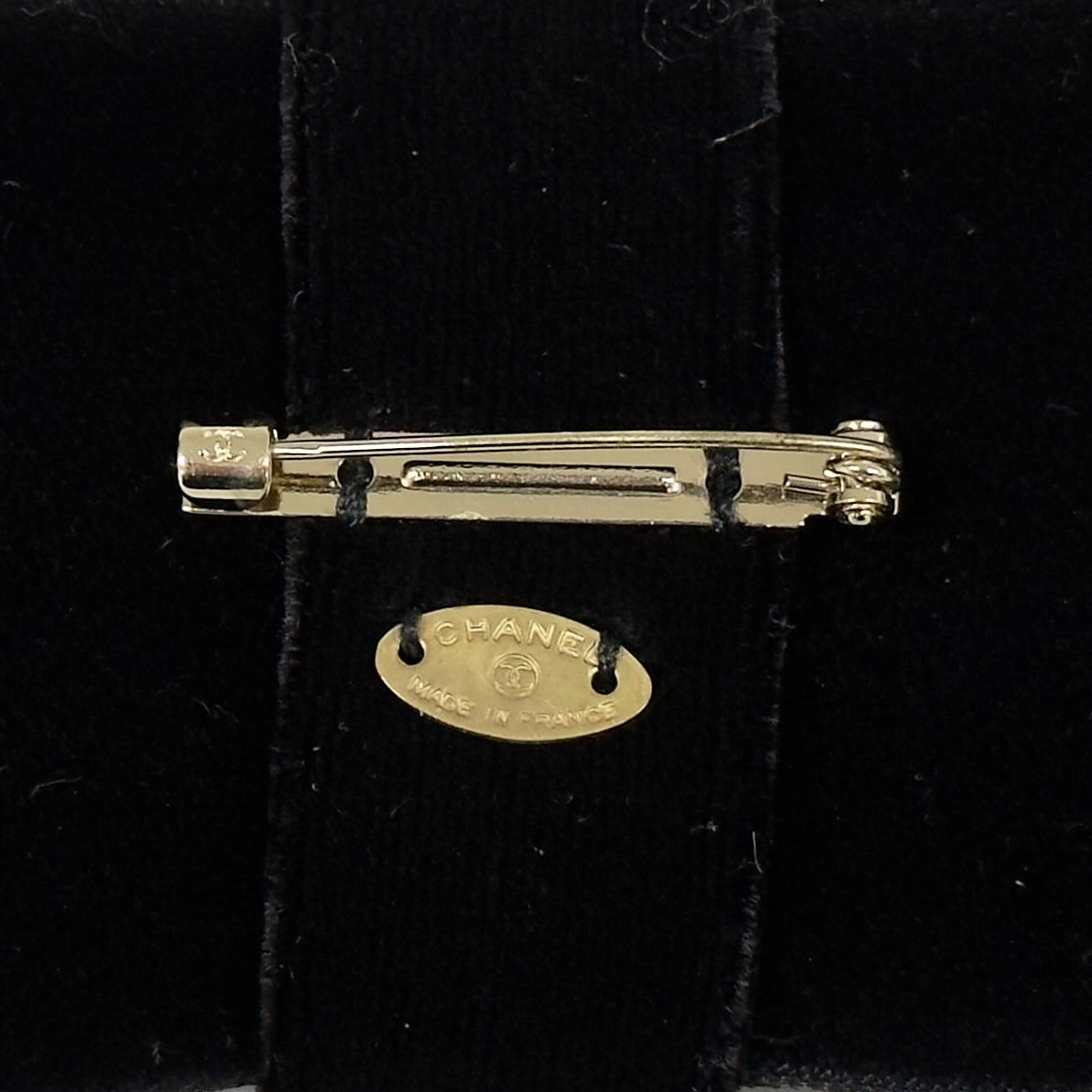 CHANEL 中古 山茶花 胸針
