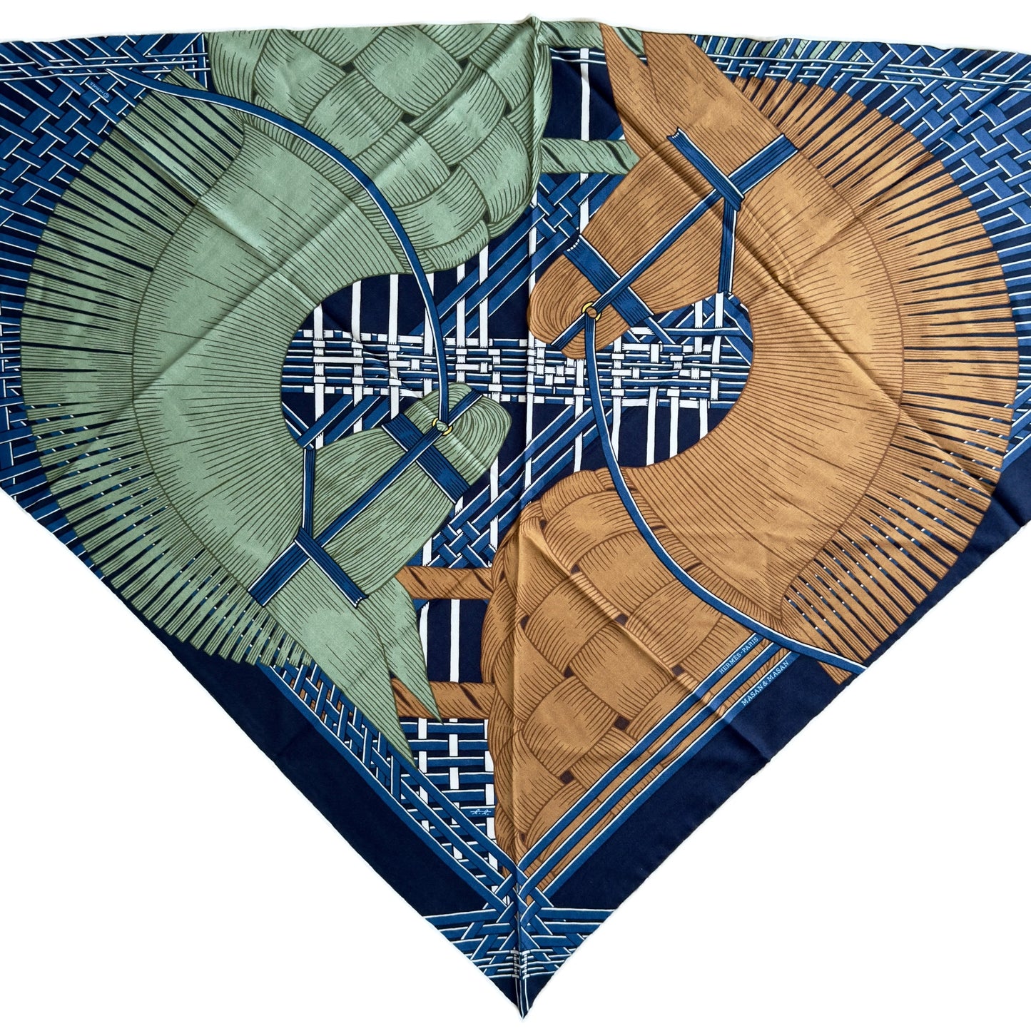 HERMES Masan & Masan giant triangle 兩馬織情 羊絨 大三角巾