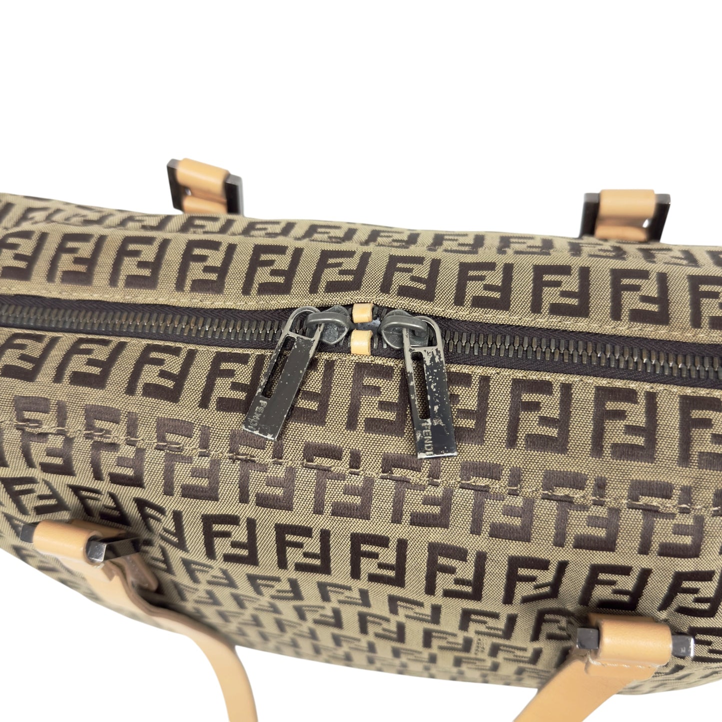 FENDI FF 肩背包