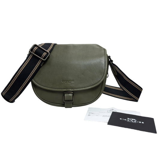 COACH Hitch 斜揹袋