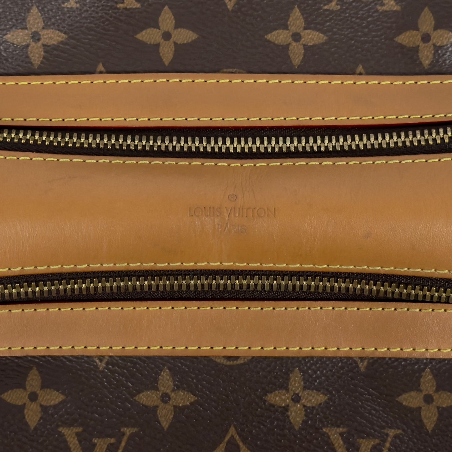LOUIS VUITTON Saumur 新雙子星 老花 斜揹袋
