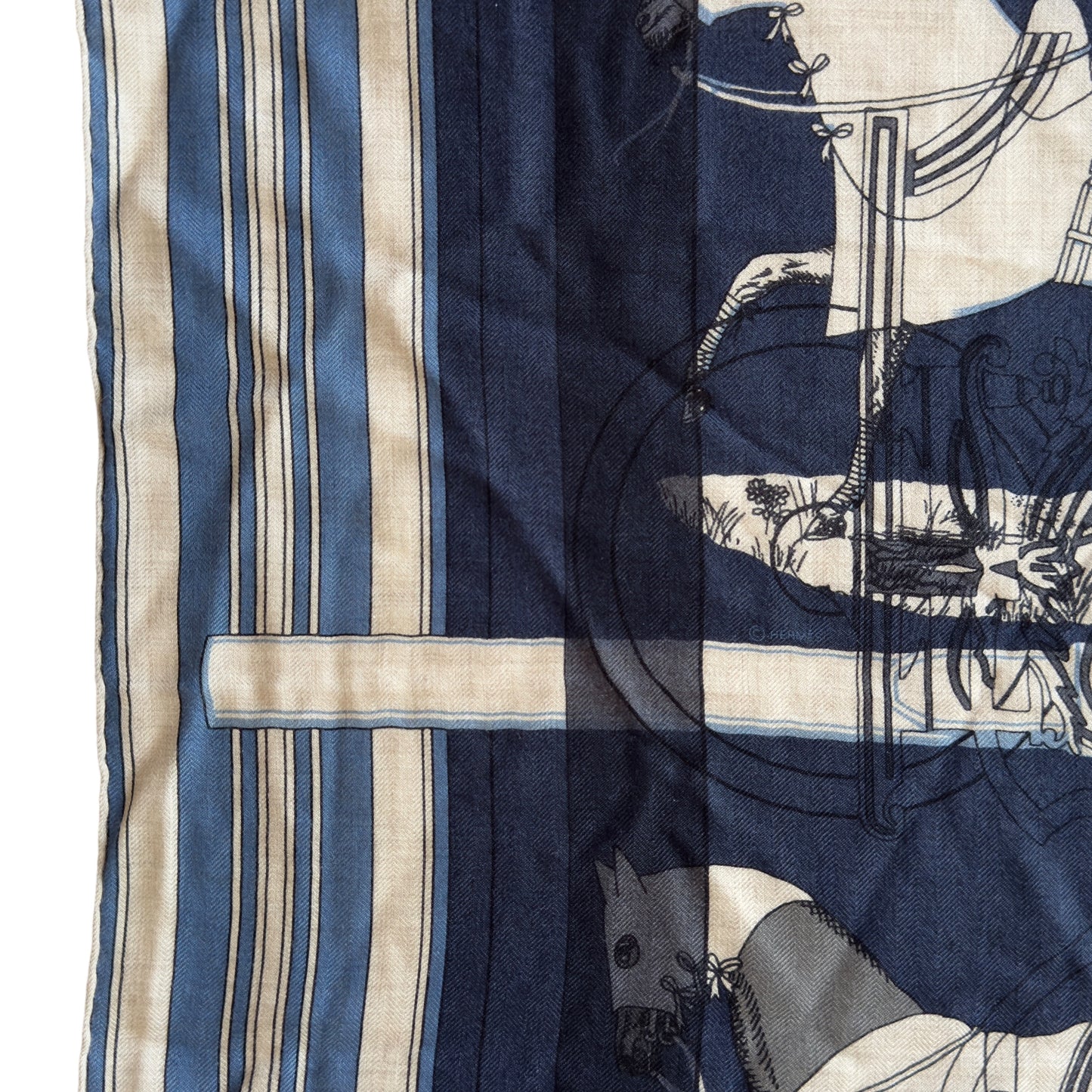 HERMES Couvertures et Tenues de Jour shawl 140 羊絨 圍巾