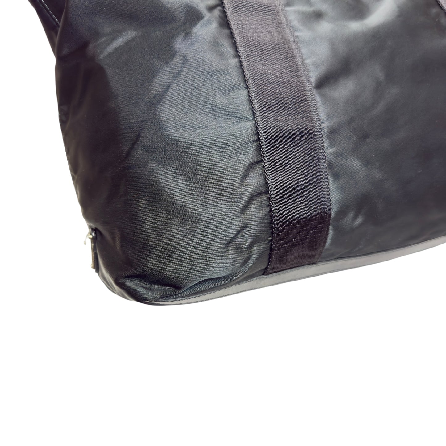 PRADA 三角標 肩背包