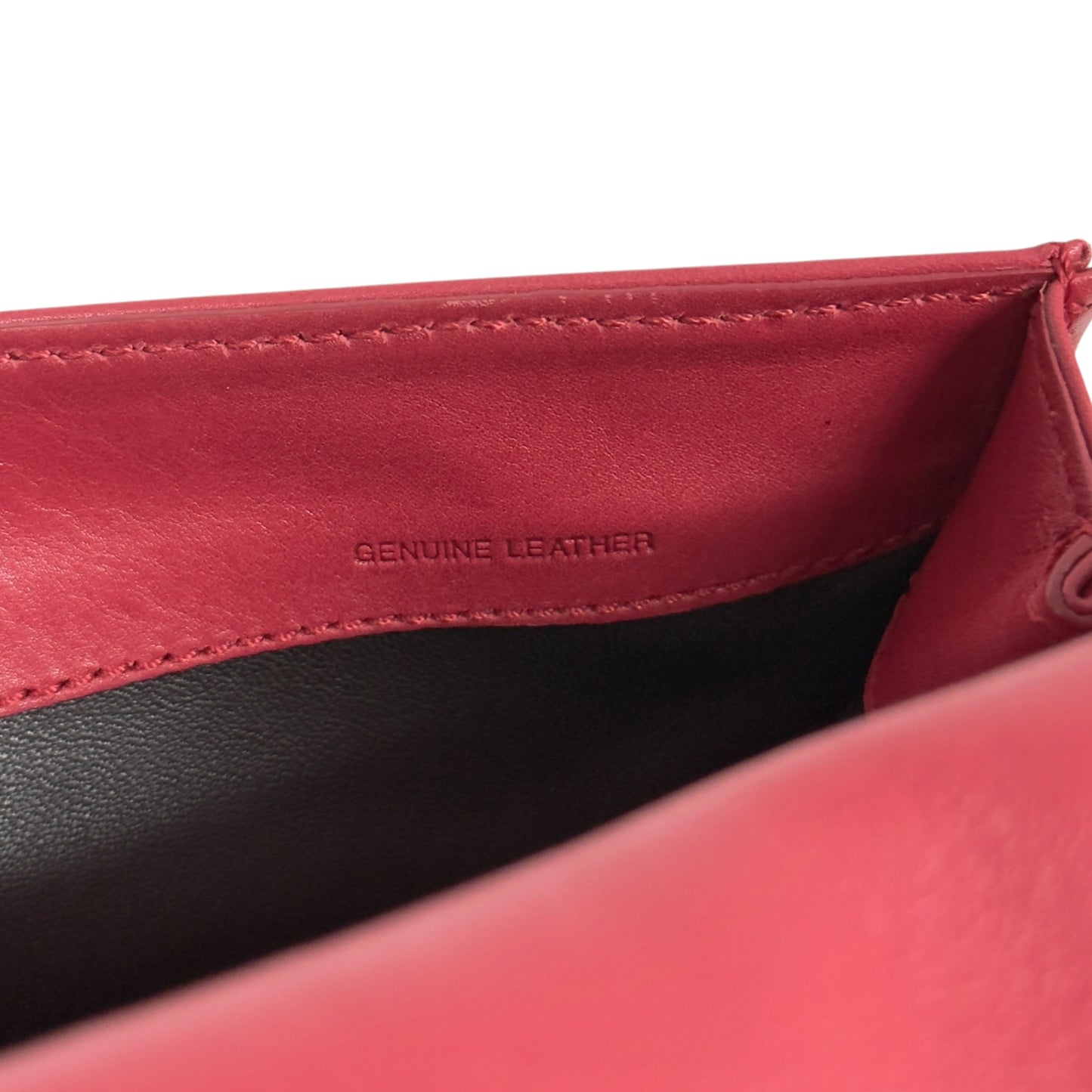 ROGER VIVIER 方扣 肩背包