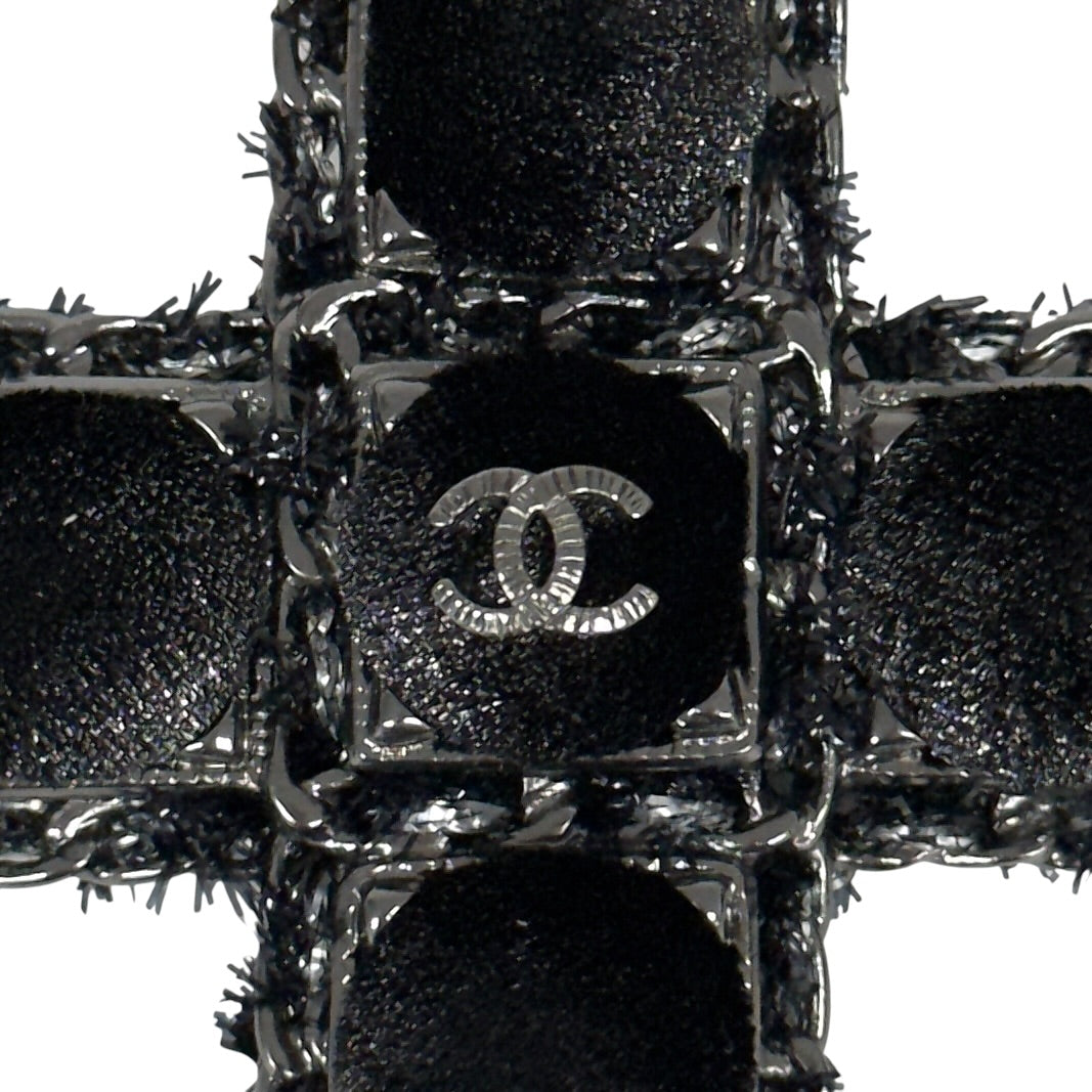 CHANEL CC 十字架 胸針