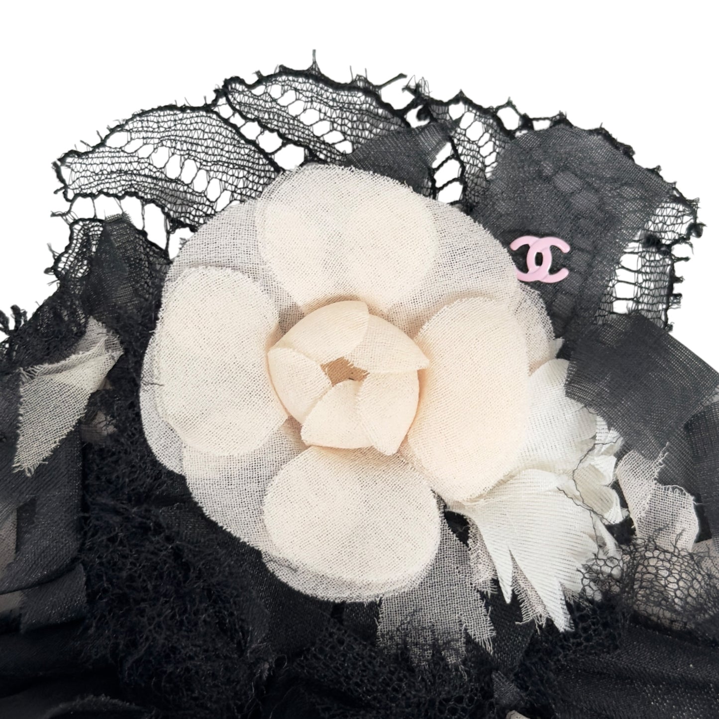 CHANEL CC 山茶花 胸針