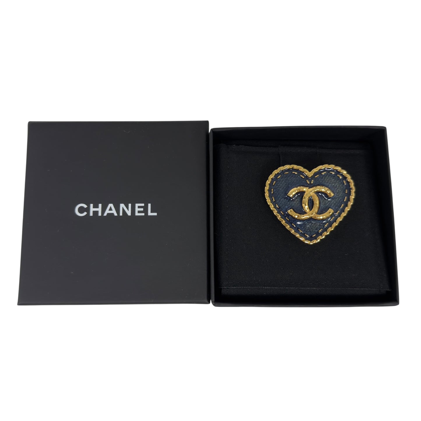 CHANEL *罕有* CC 牛仔 愛心 胸針