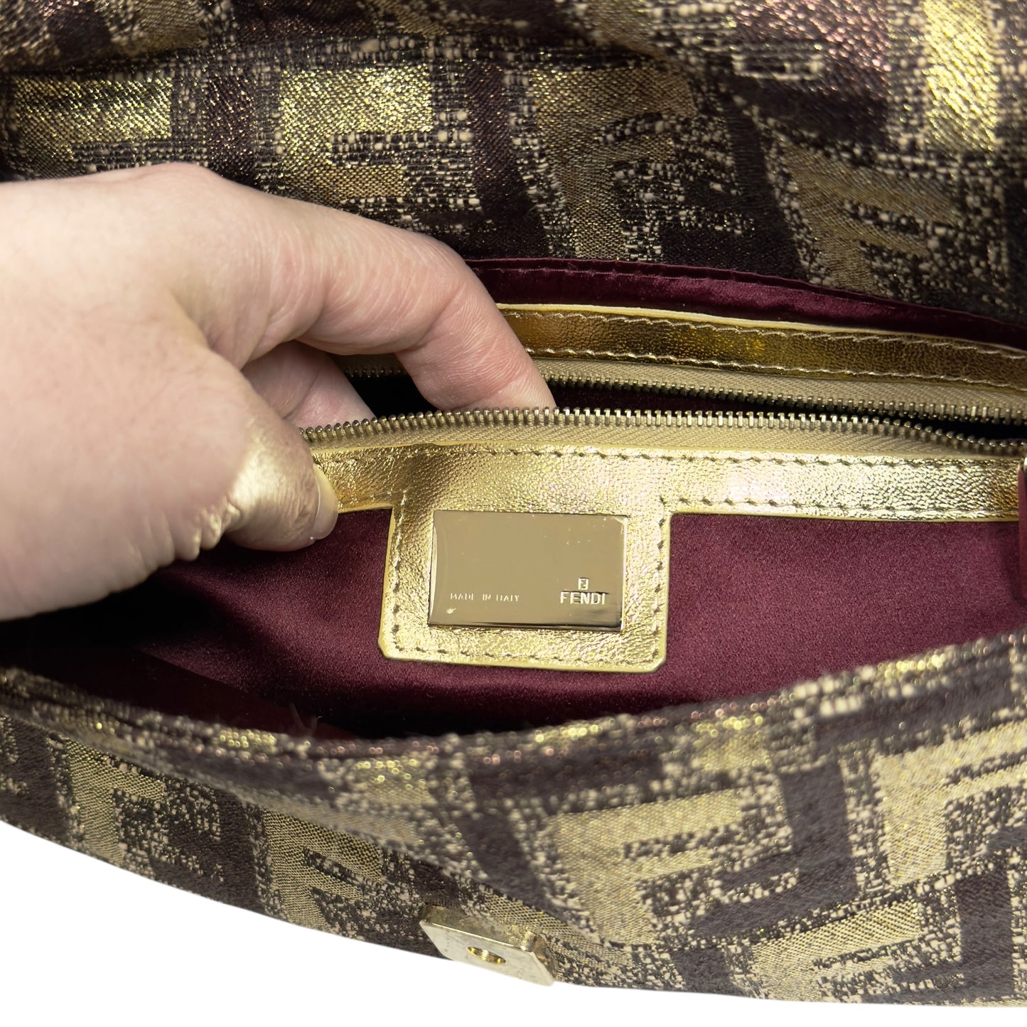 FENDI Baguette 法棍 肩背包