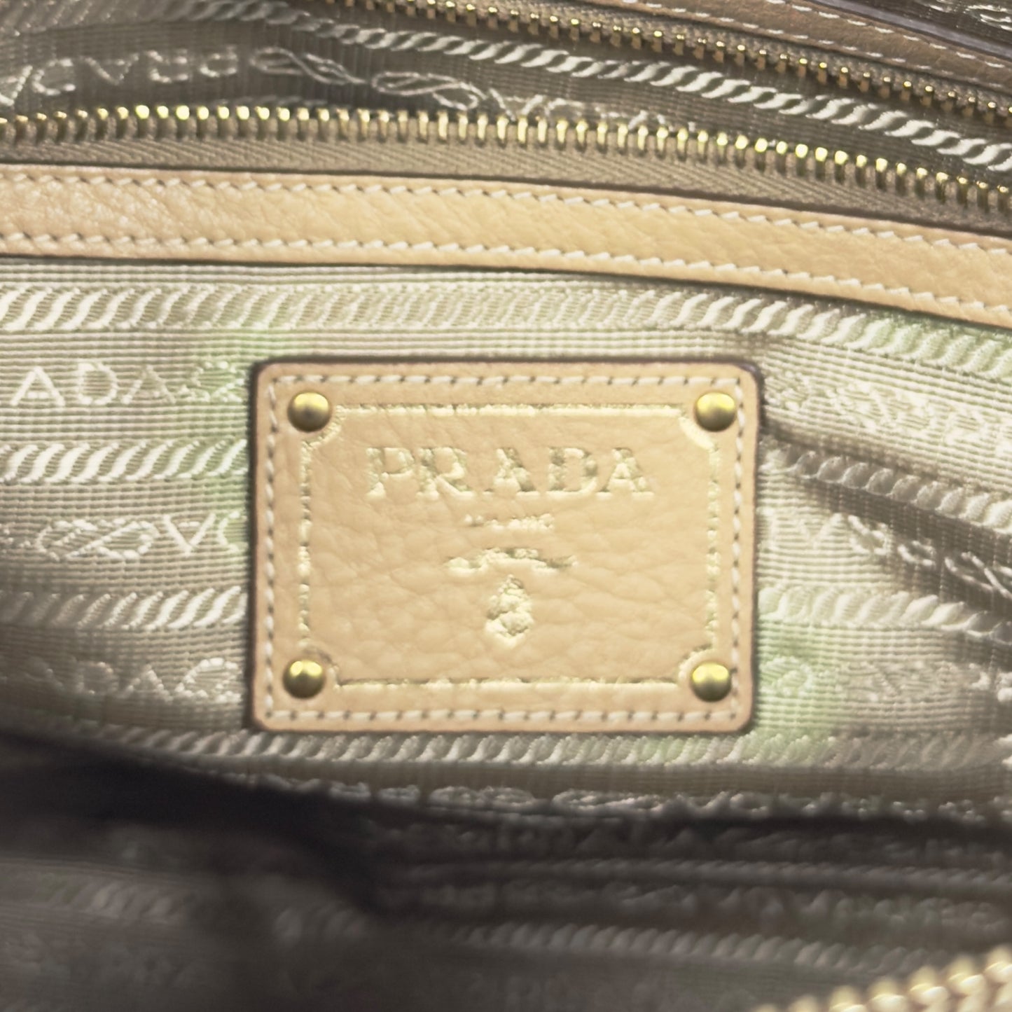 PRADA 2用袋