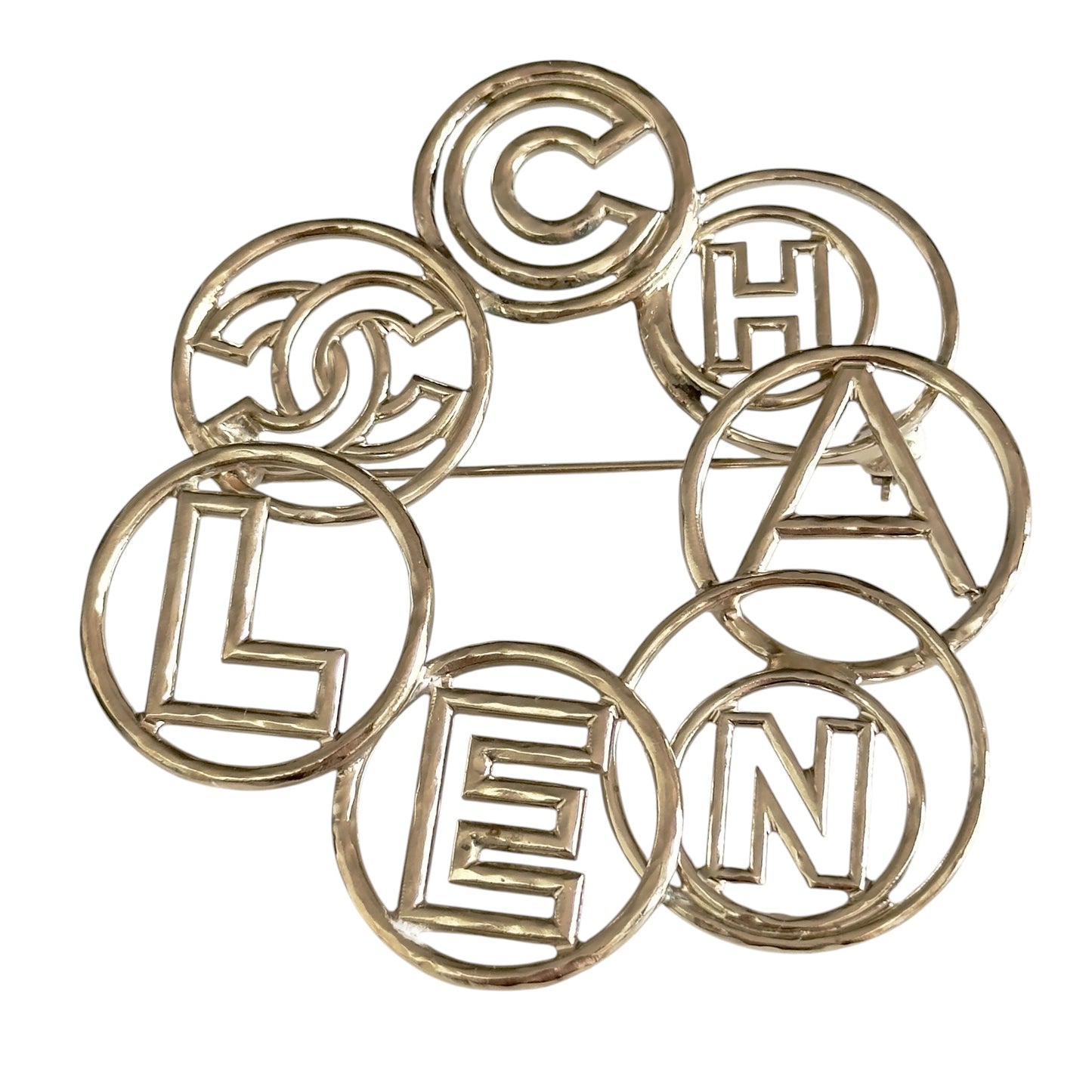 CHANEL CC 胸針
