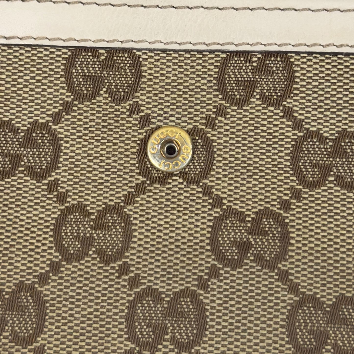 GUCCI GG 短銀包