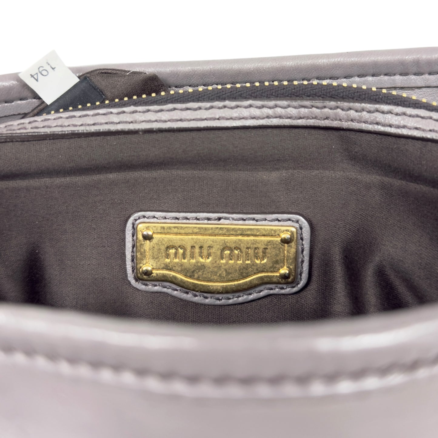 MIU MIU Coffer 皺摺 2用袋