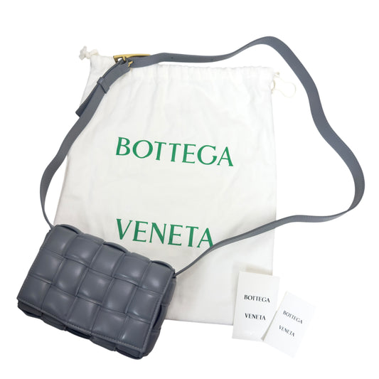 BOTTEGA VENETA Cassette Padded 斜揹袋