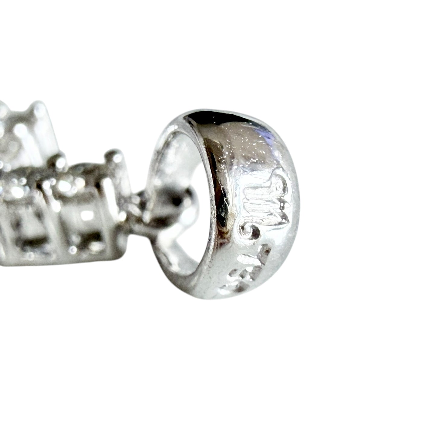 MABELLE 18K白金 19分鑽石💎 吊咀 *送無品牌頸鏈