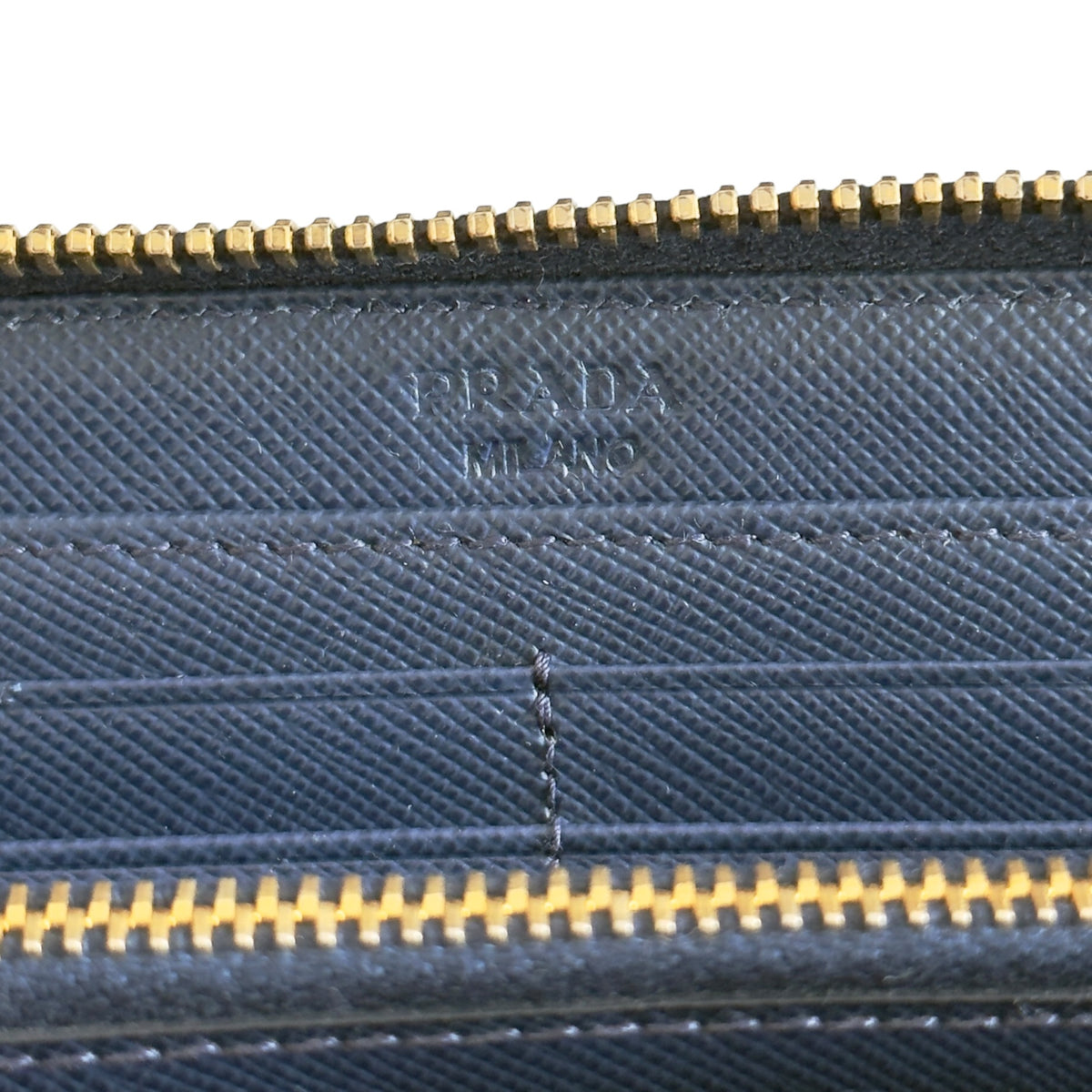 PRADA 三角標 長銀包