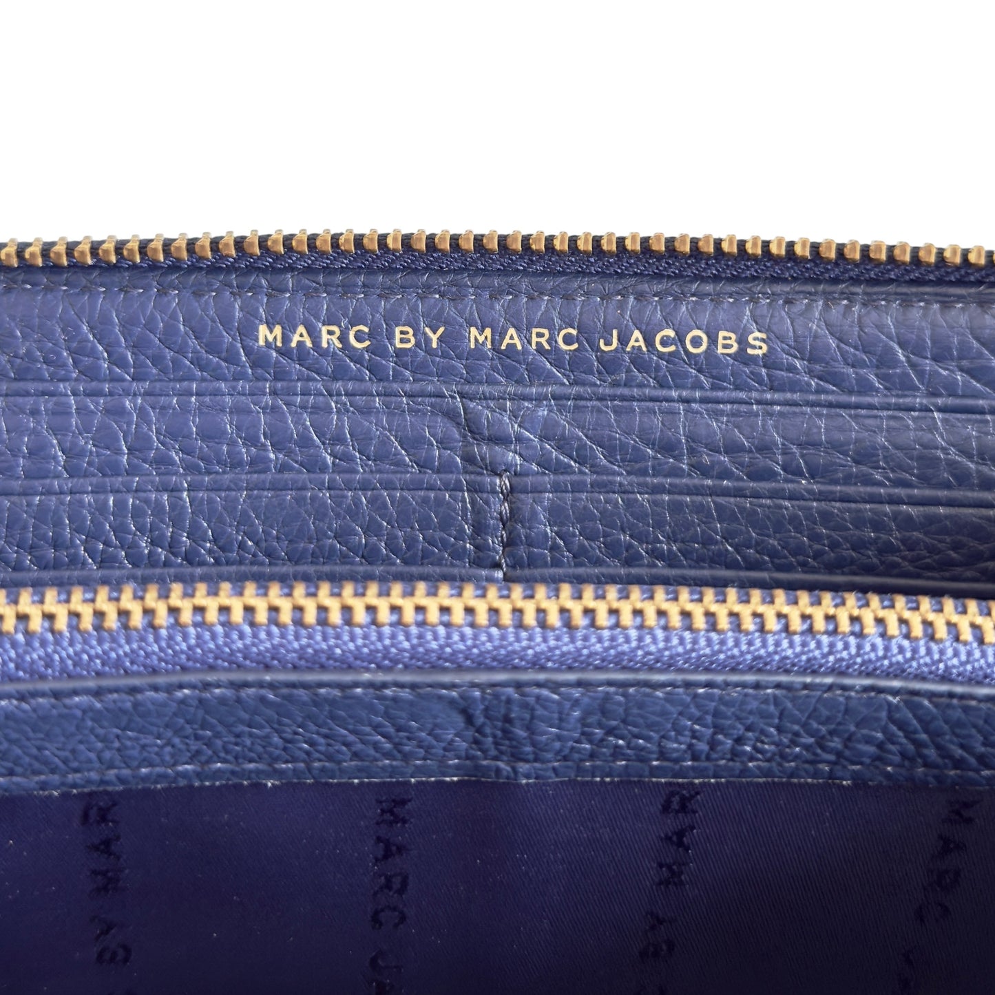 MARC BY MARC JACOBS 長銀包