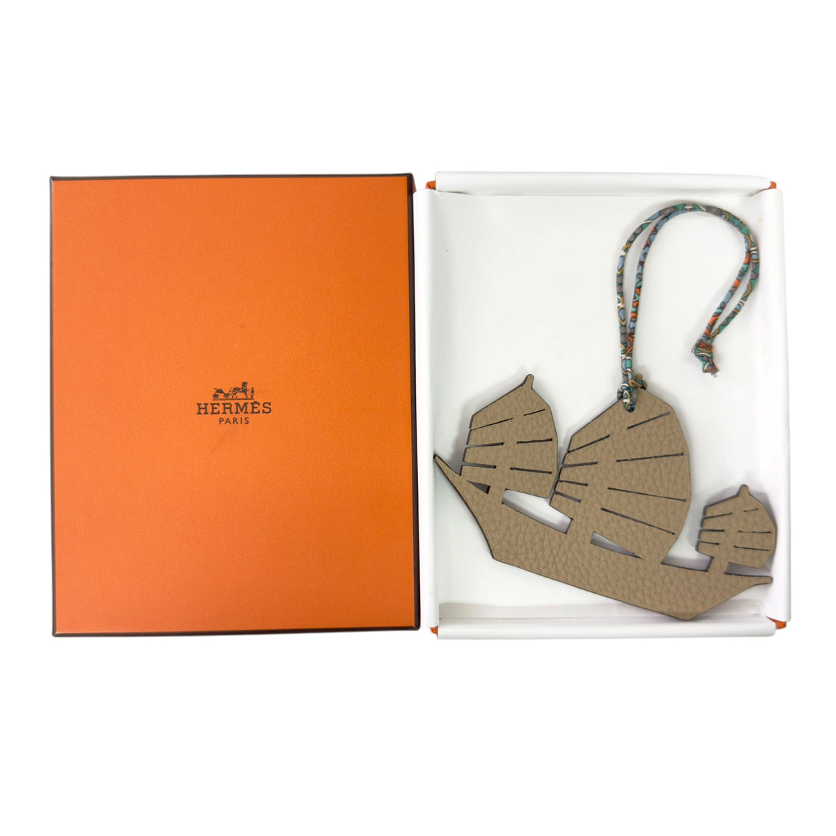 HERMES *香港限定* Petit h 帆船 掛飾