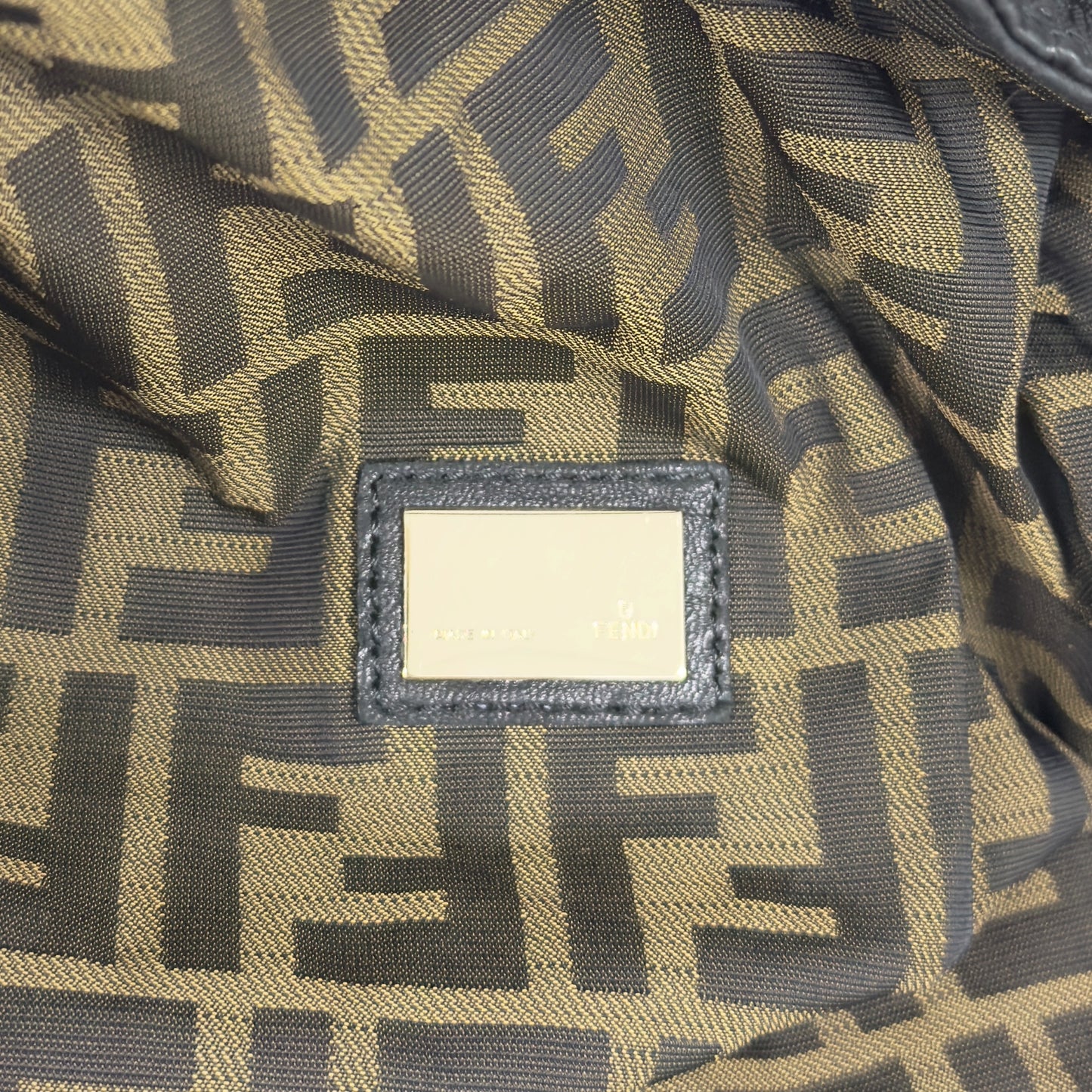 FENDI Spy 肩背包