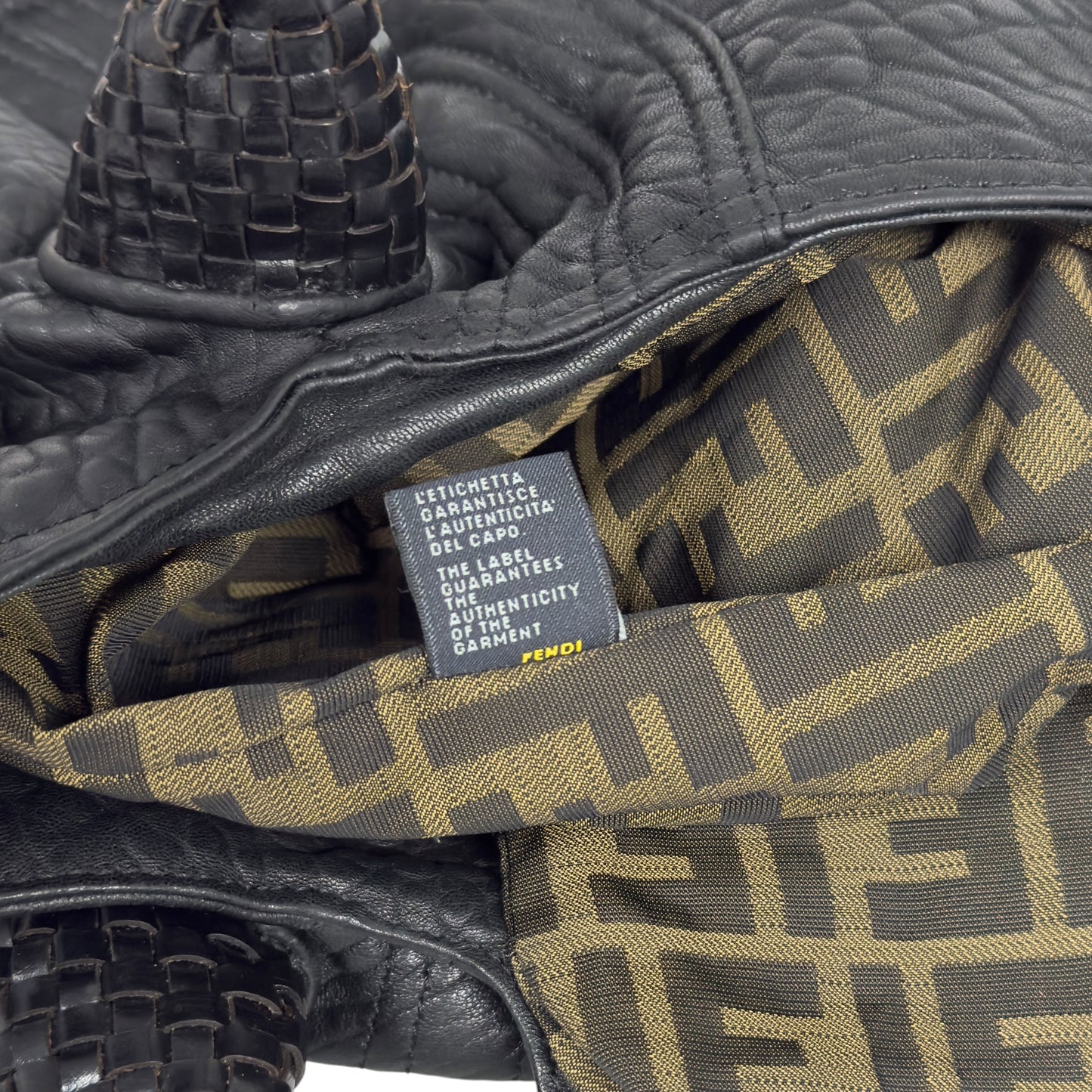 FENDI Spy 肩背包