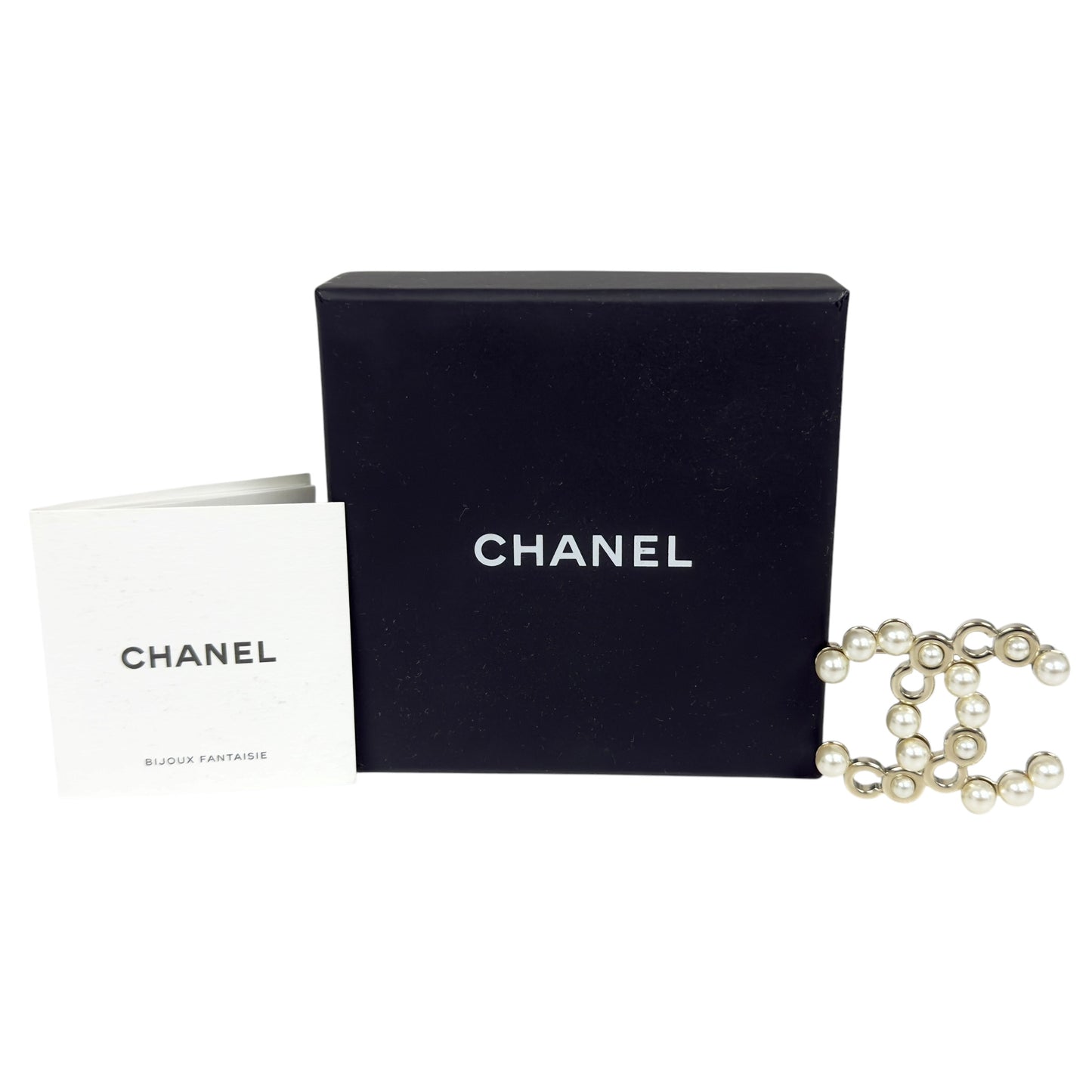 CHANEL CC 珠珠 胸針