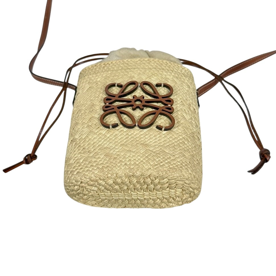 LOEWE Anagram 草編 斜揹袋