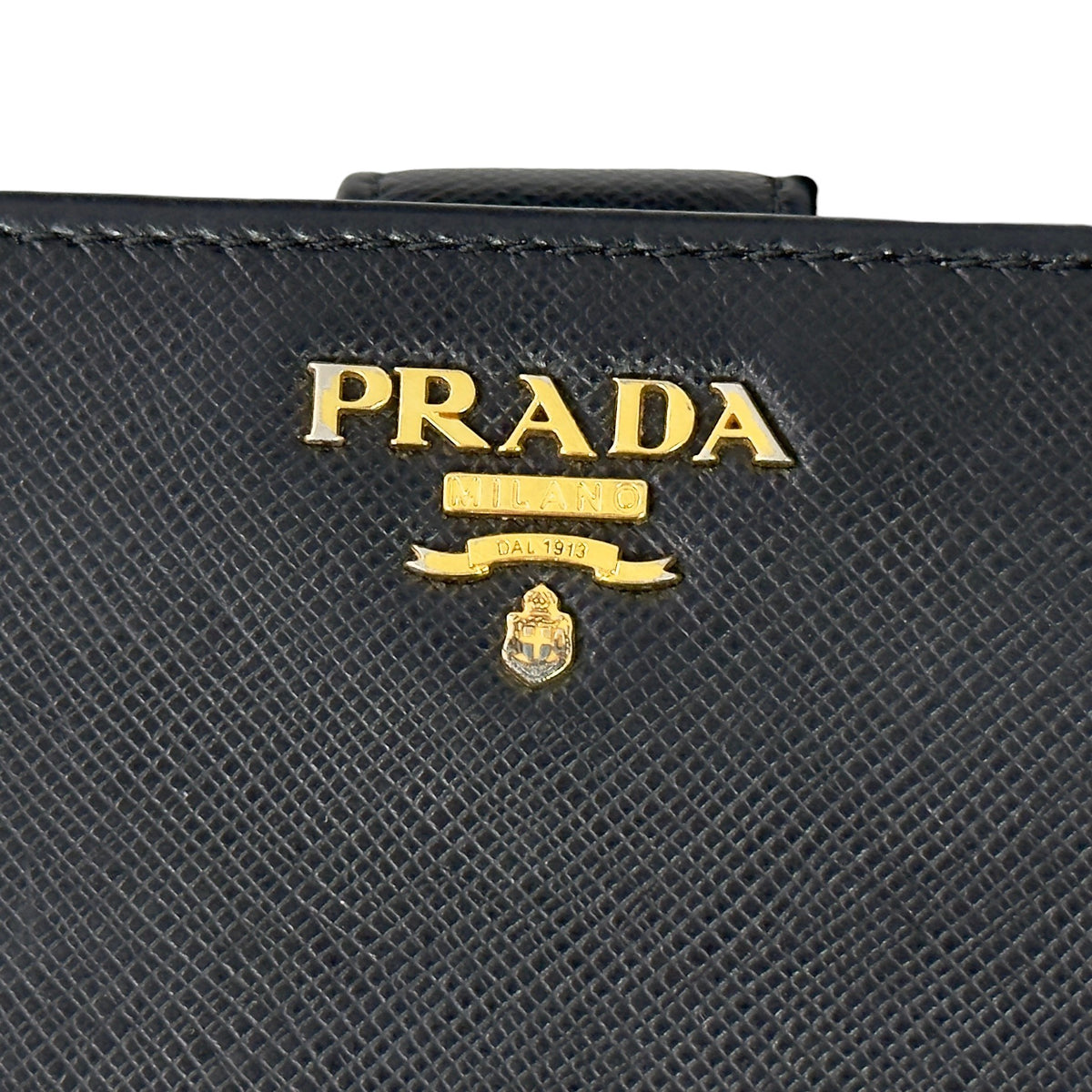 PRADA 銀包