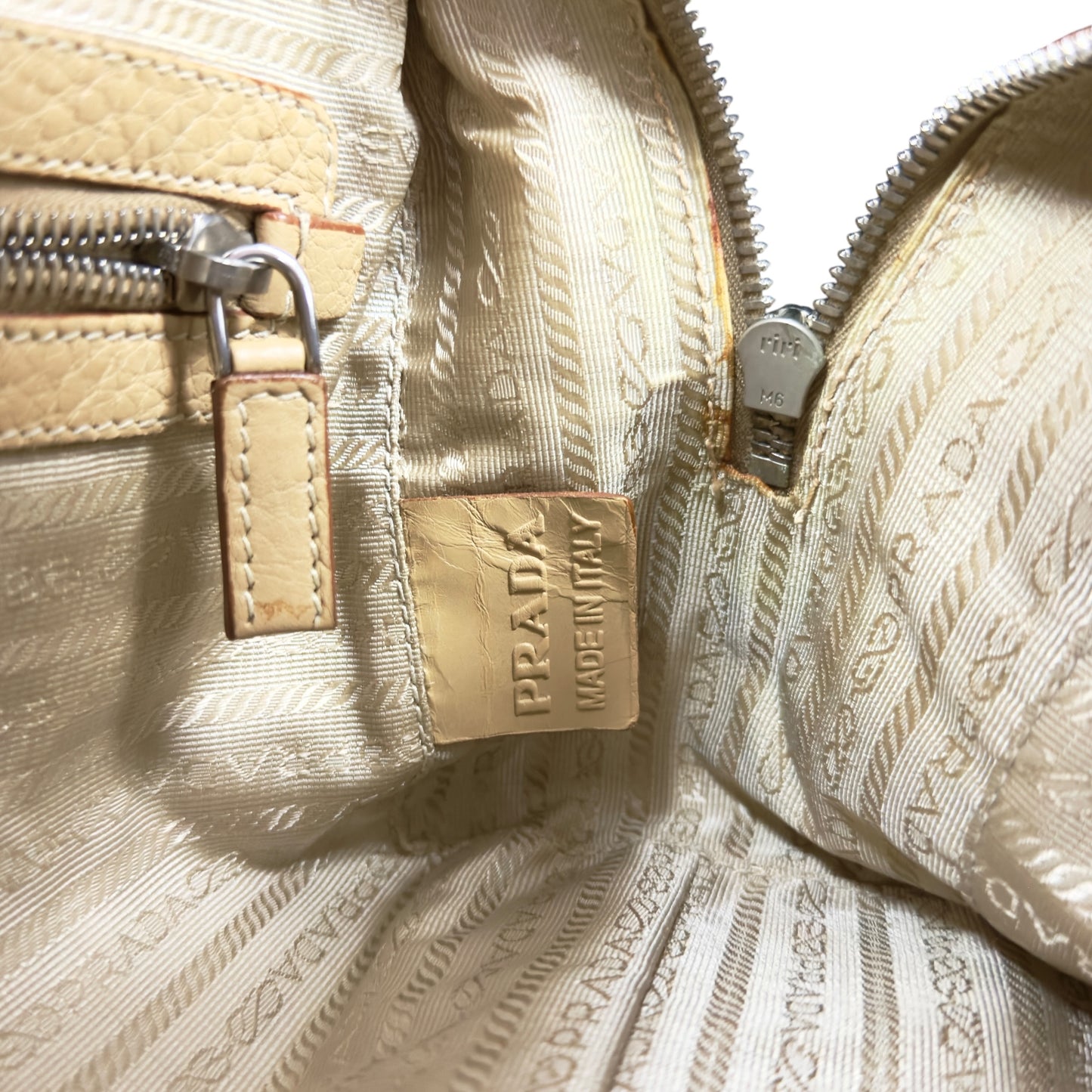 PRADA 三角標 手袋