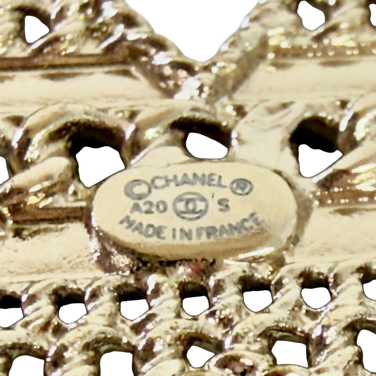 CHANEL CC 胸針