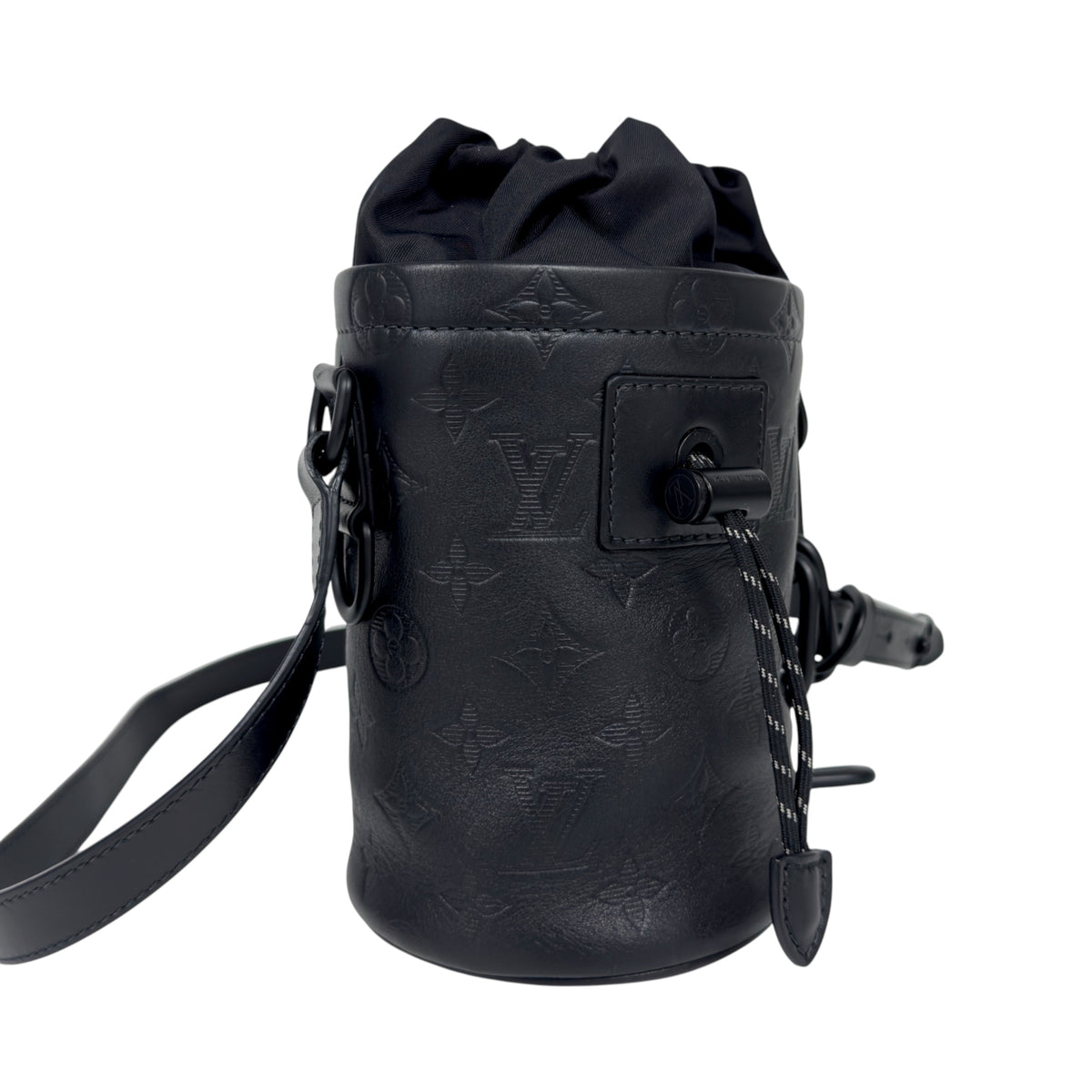LOUIS VUITTON Chalk Nano 斜揹袋