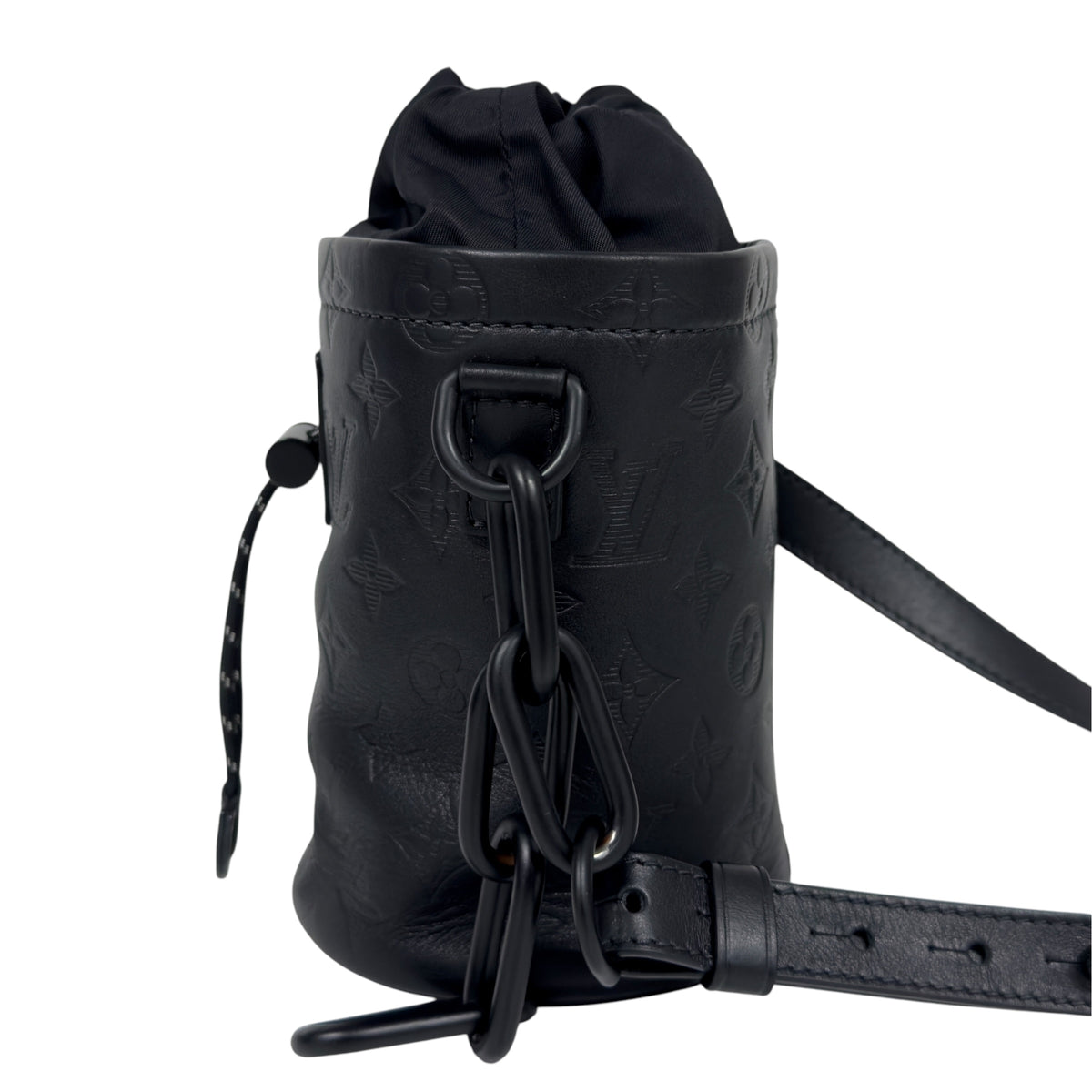 LOUIS VUITTON Chalk Nano 斜揹袋