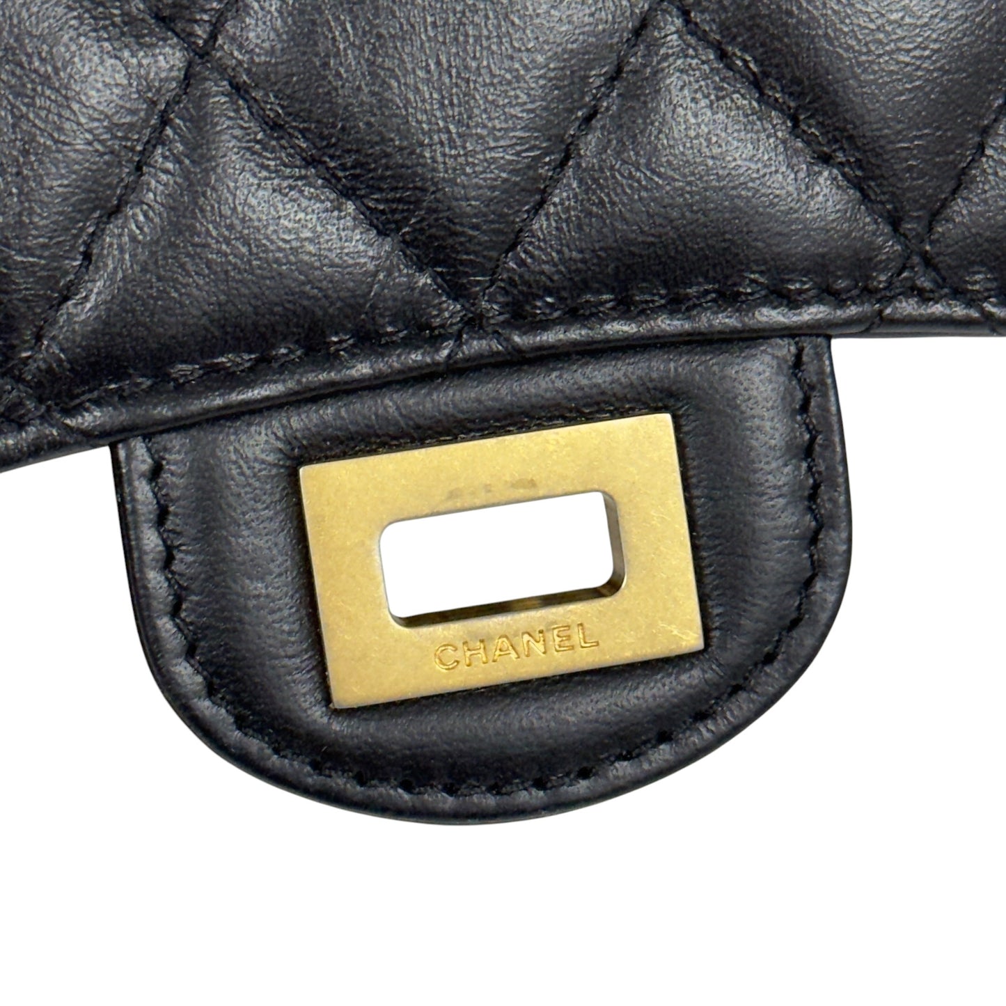 CHANEL 2.55 扭扣 短銀包
