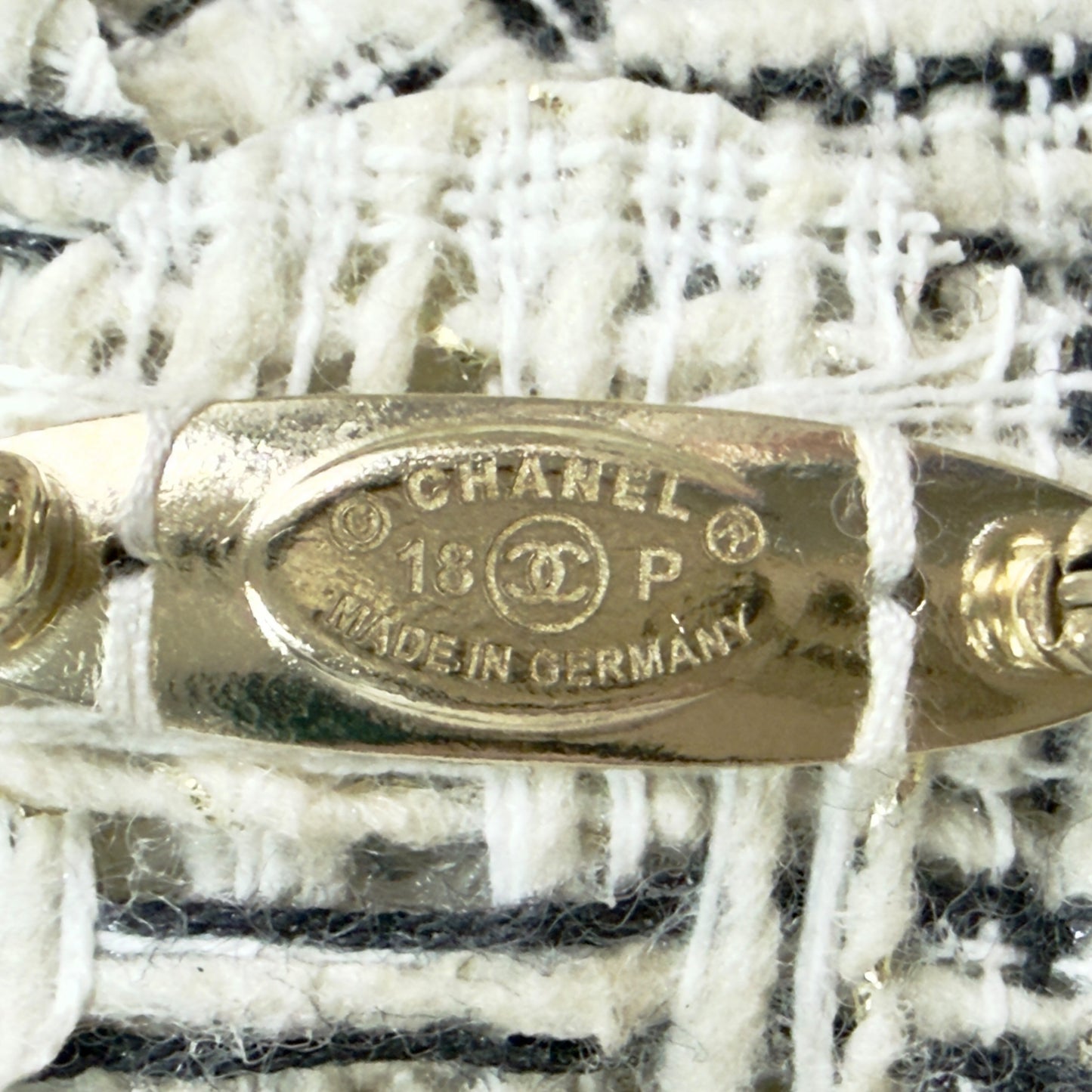 CHANEL CC 山茶花 粗花呢 胸針